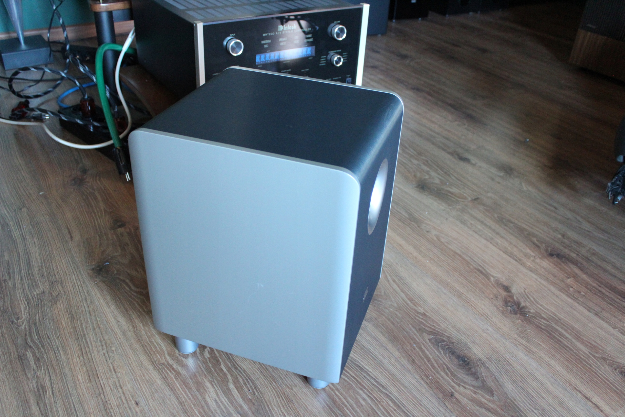 Subwoofer aktywny JBL CS60/SUB230 Marka JBL