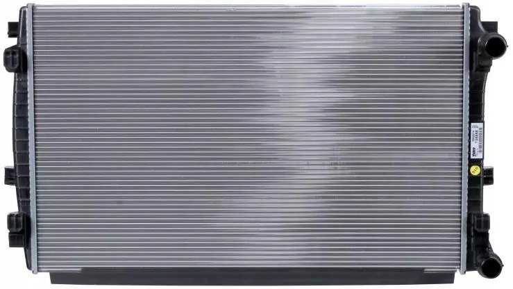 VALEO РАДІАТОР ДВИГУНА 735558