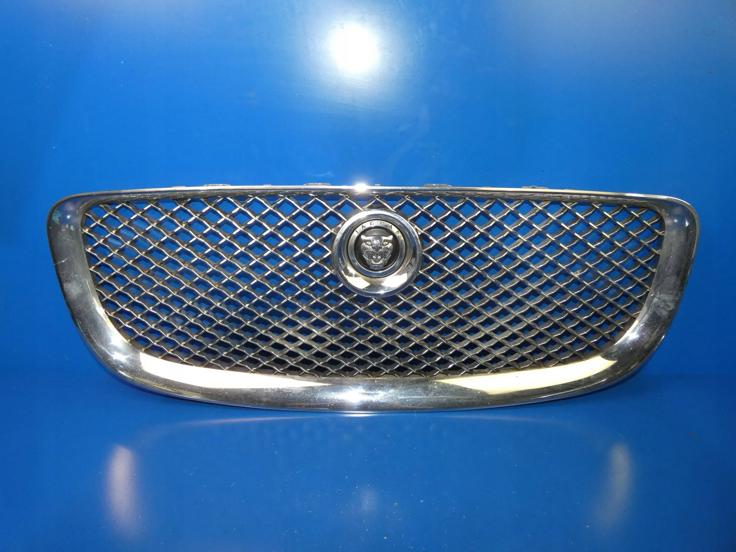 Jaguar XJ X351 GRILL ATRAPA ZDERZAKA CHŁODNIC PRZÓD