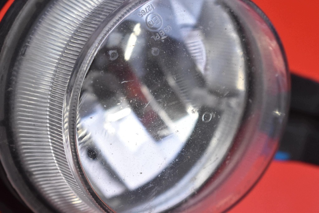 fog light left front front 92201-2Y HYUNDAI IX35 1 and 09-13