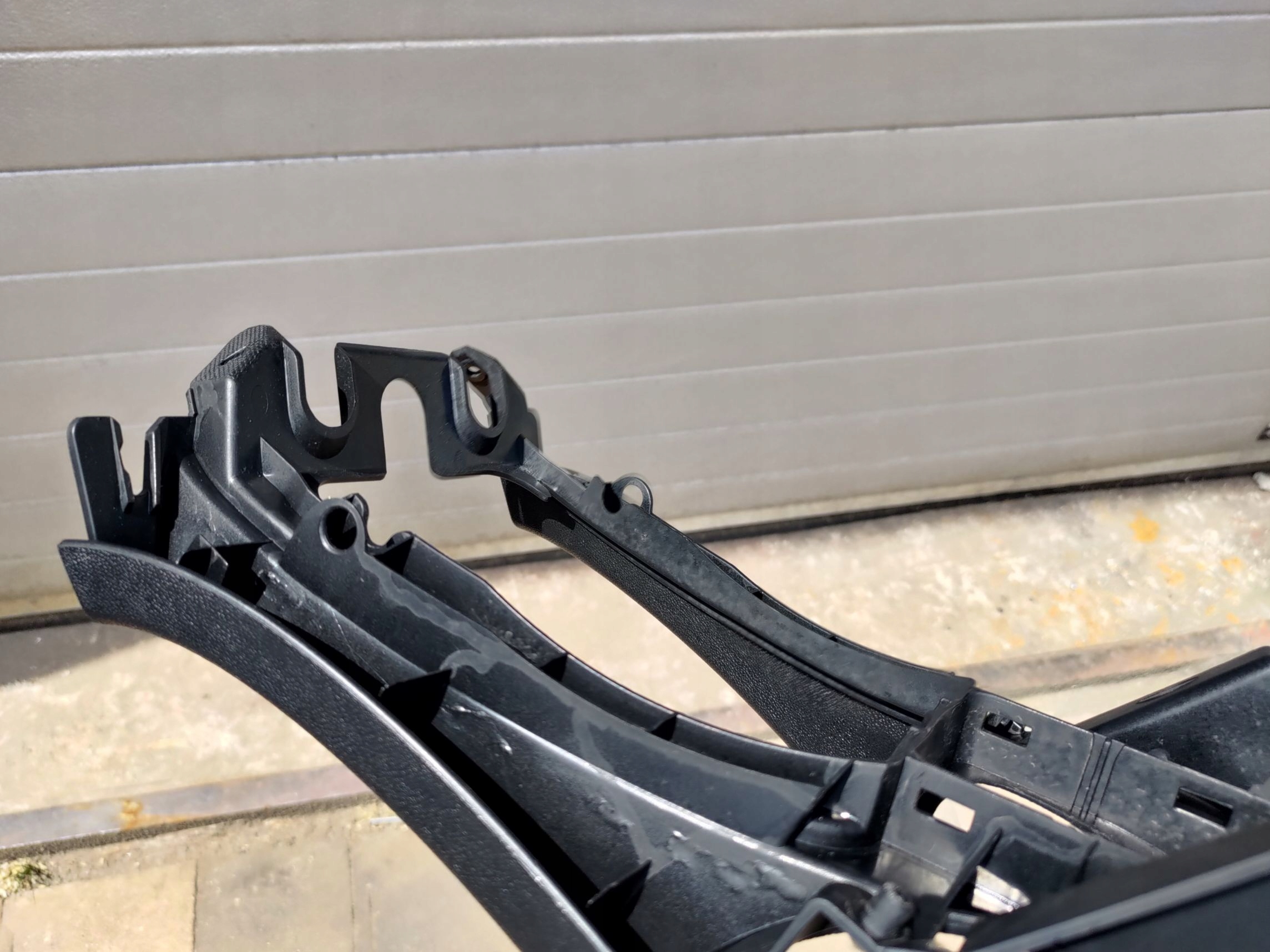 SAAB 9-3 II 93 Tunel central armrest 307039 EUROPA