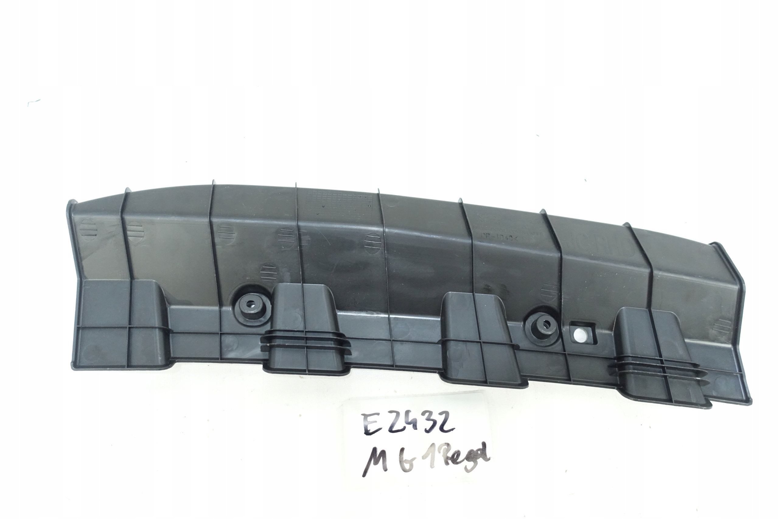 spoiler under the window right HYUNDAI IX20 86154-1K800