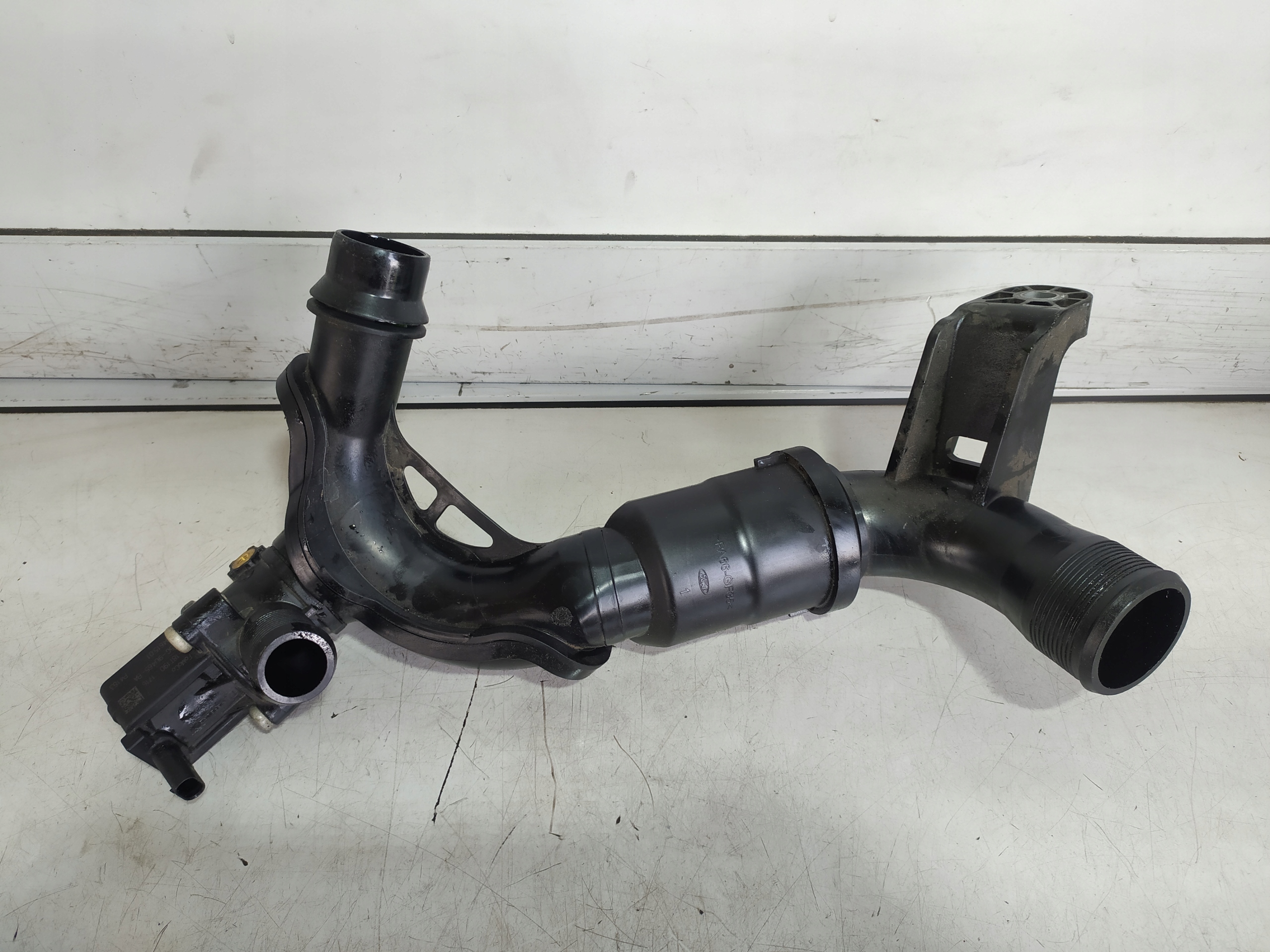 ТРУБА ИНТЕРКУЛЕРА FORD FOCUS MK4 1.0 ECOBOOST