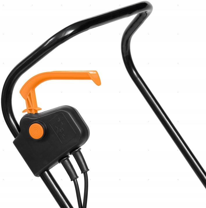 DAEWOO DSC 1500E - WERTYKULATOR / AERATOR Seria Master line