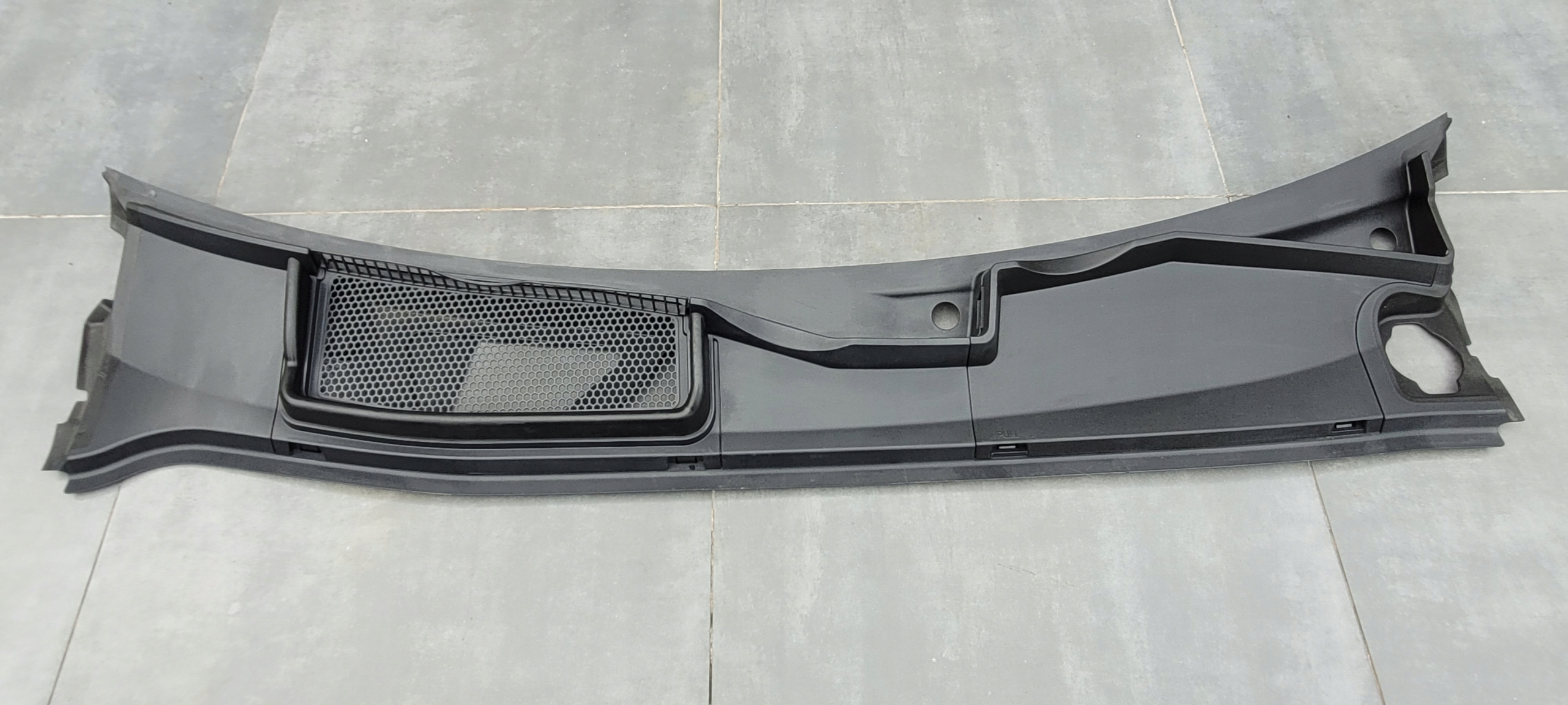 AUDI PODSZYBIE 4M8819401 NOWE