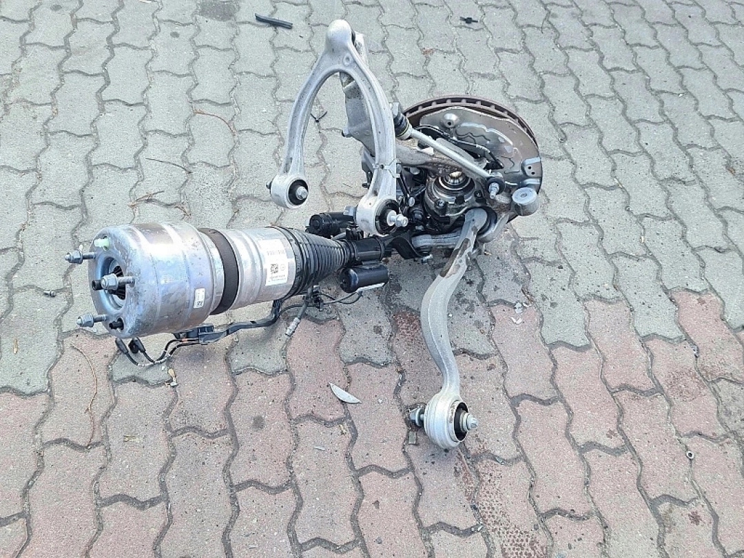 Підвіска важіль управління поворотний лівий передній CLS W257