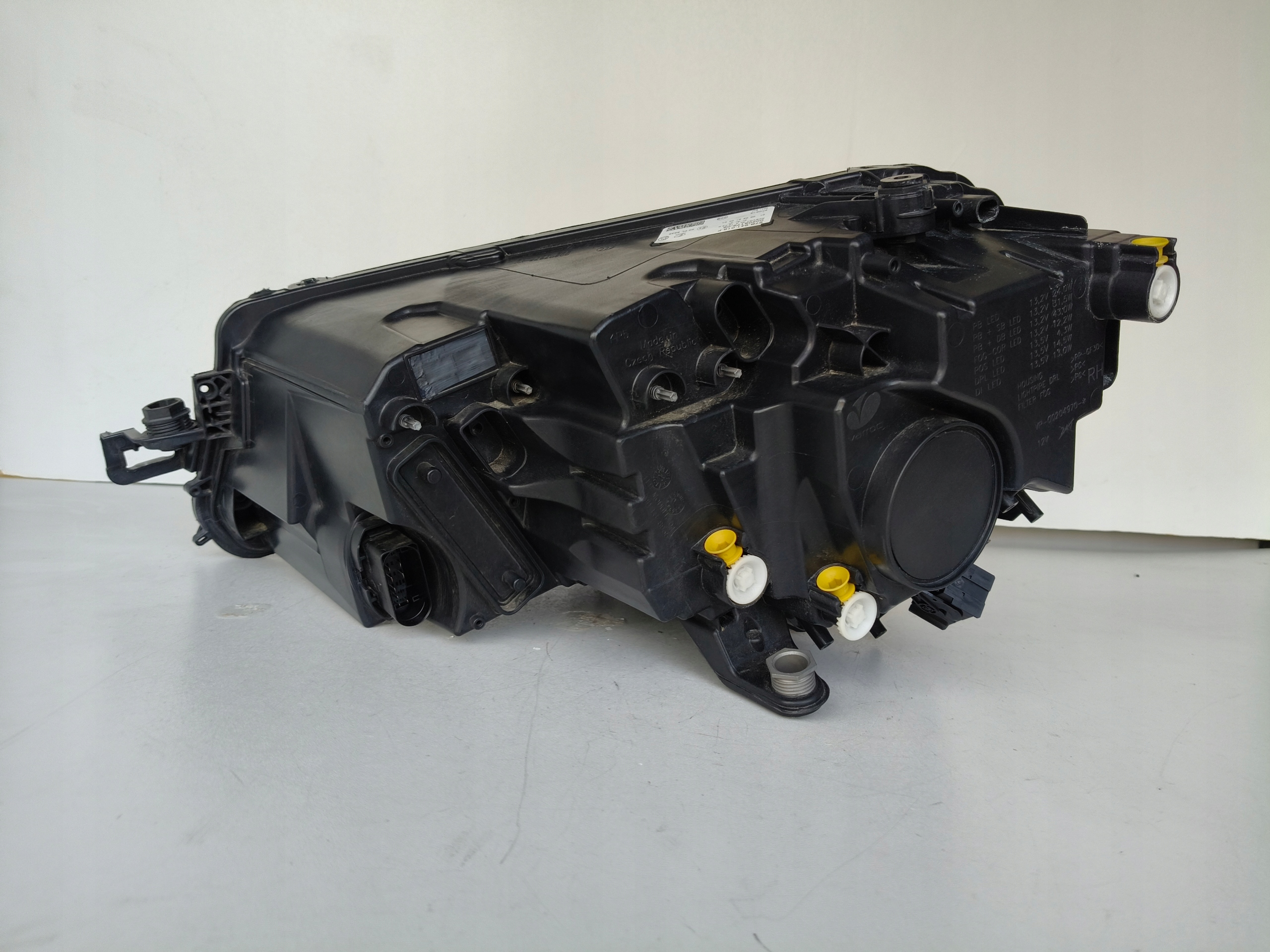 light right REFLEKTOR SKODA KAROQ 57A 17- FULL LED