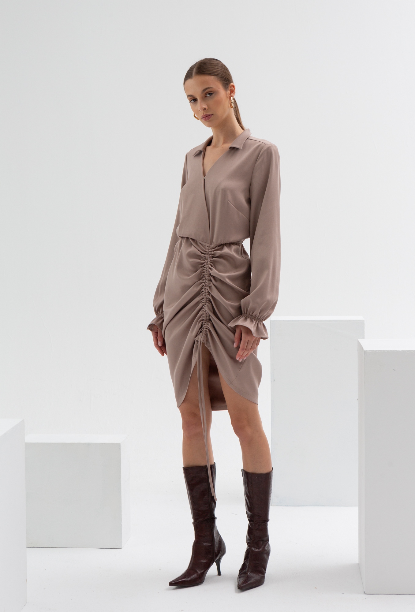 Femestage Drapowana sukienka damska 38