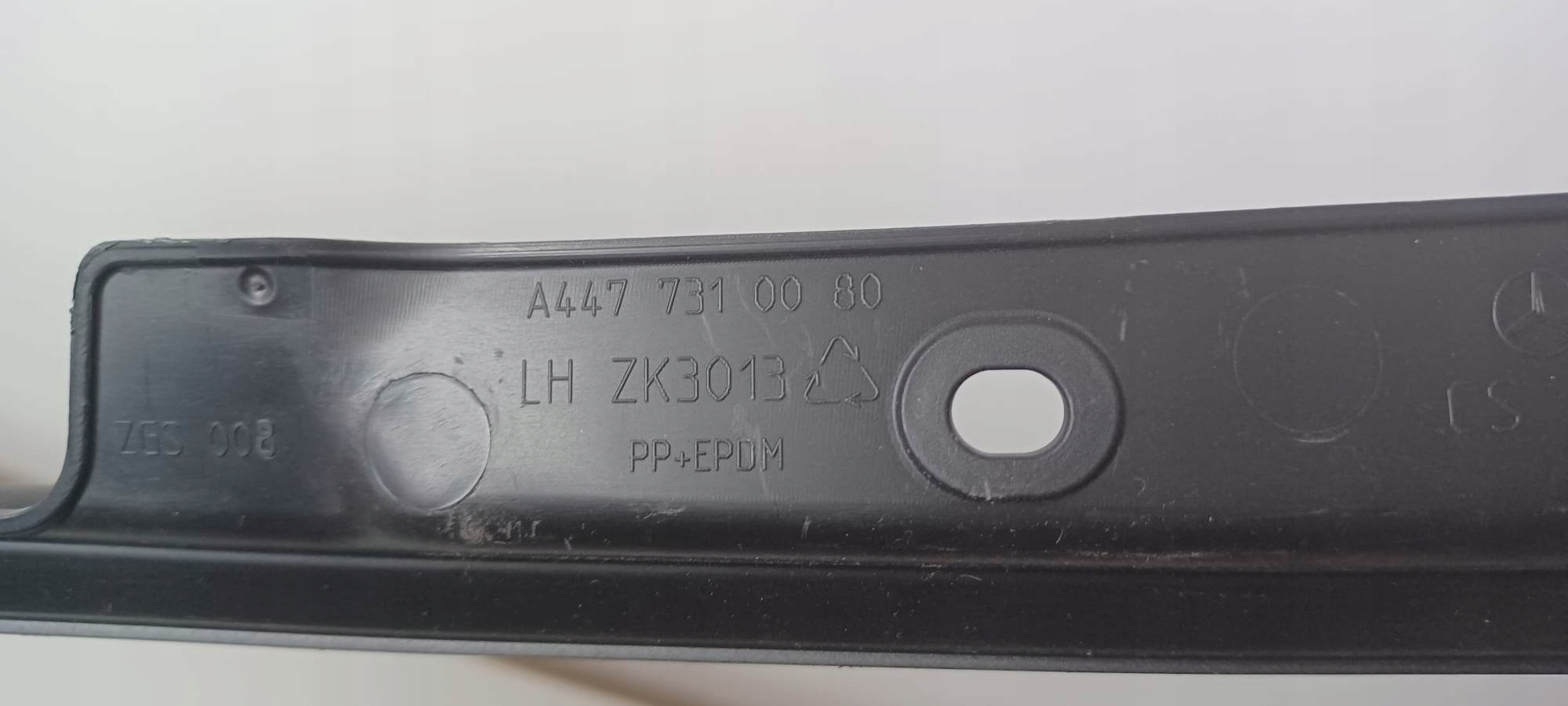 Dichtsatz Tür heck MERCEDES W447 A4477310080