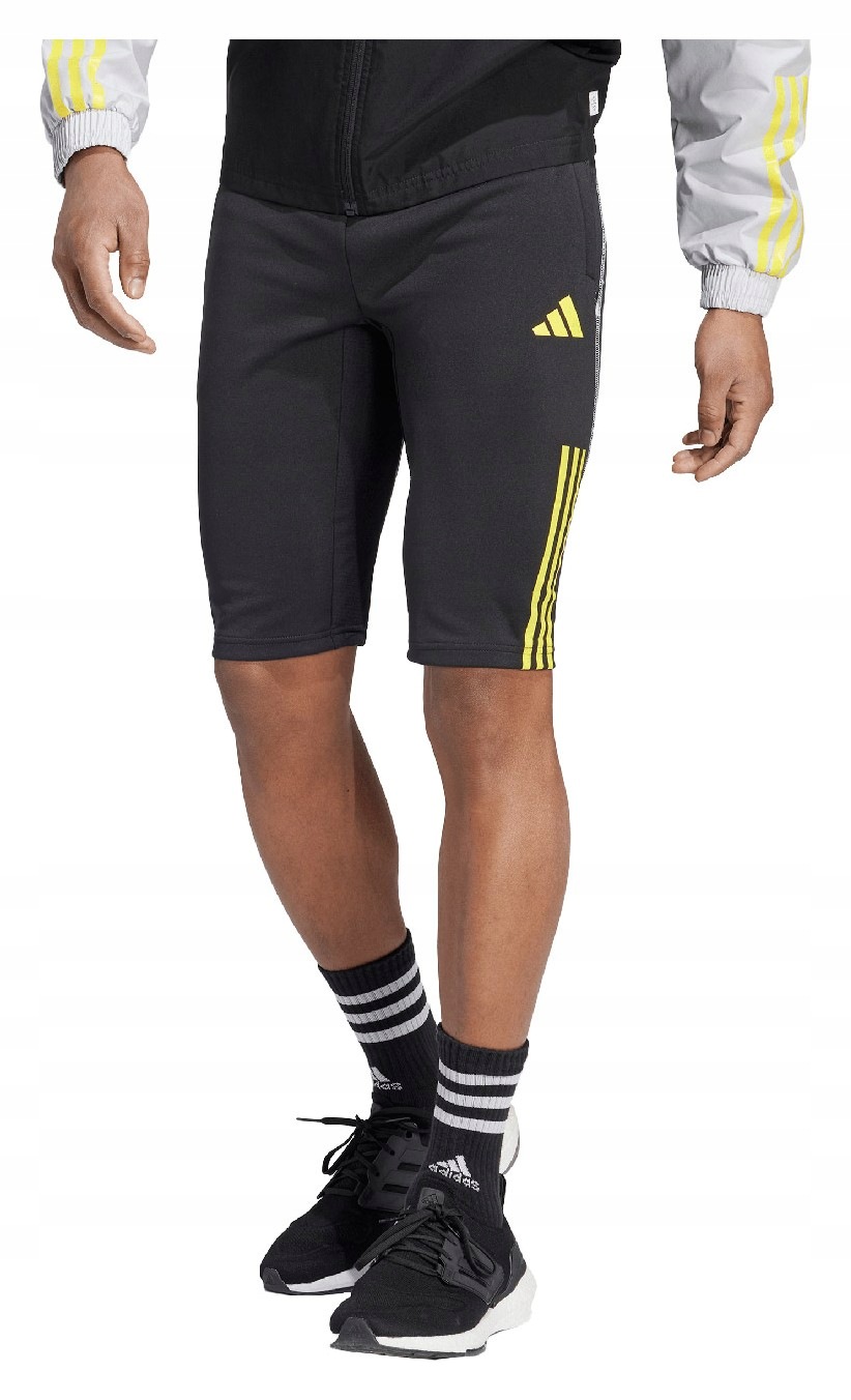 Kraťasy Adidas Teamwear Tiro 23 Competition Training Half černé vel. S
