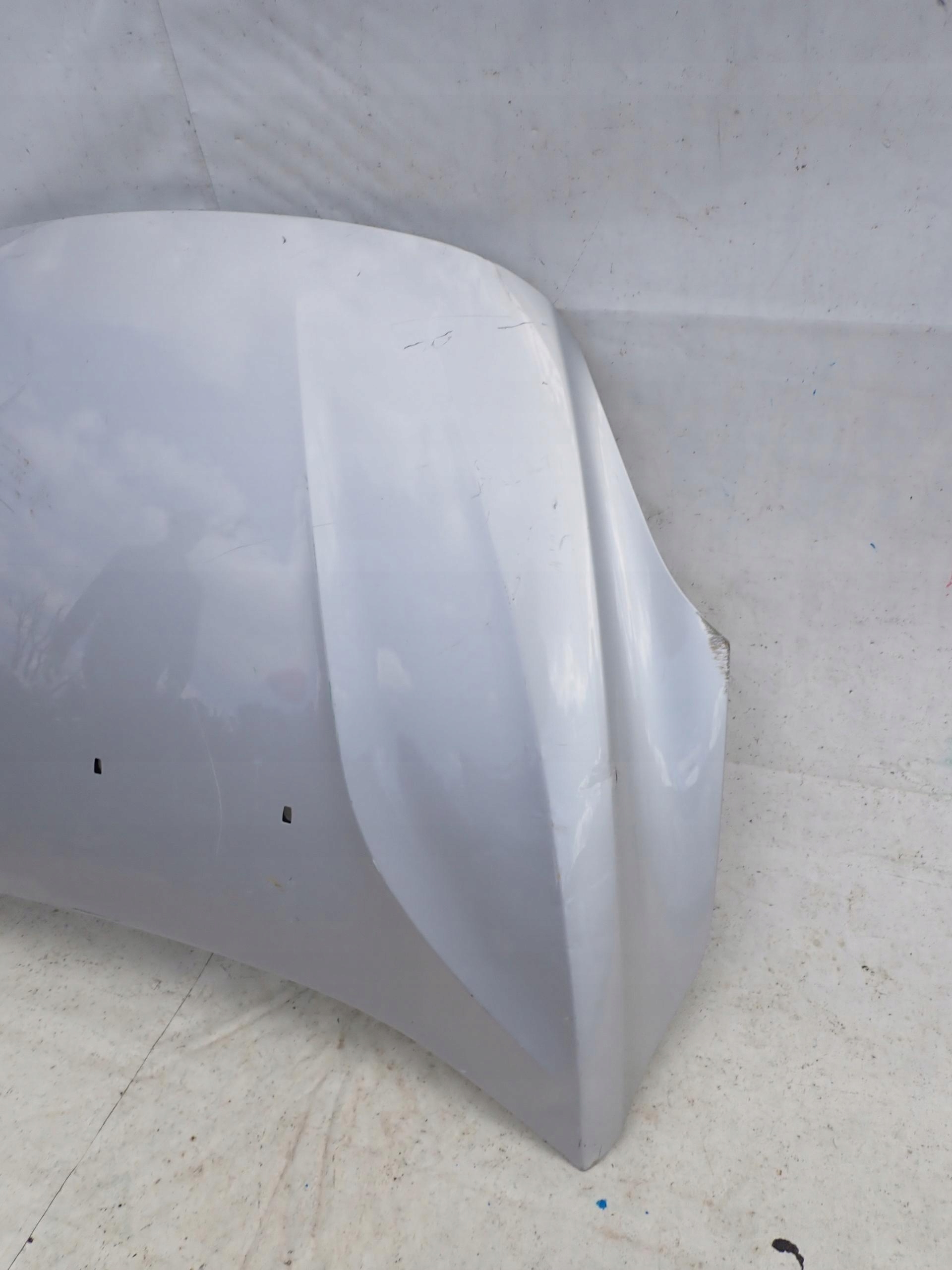 VOLVO V40 12-19 bonnet