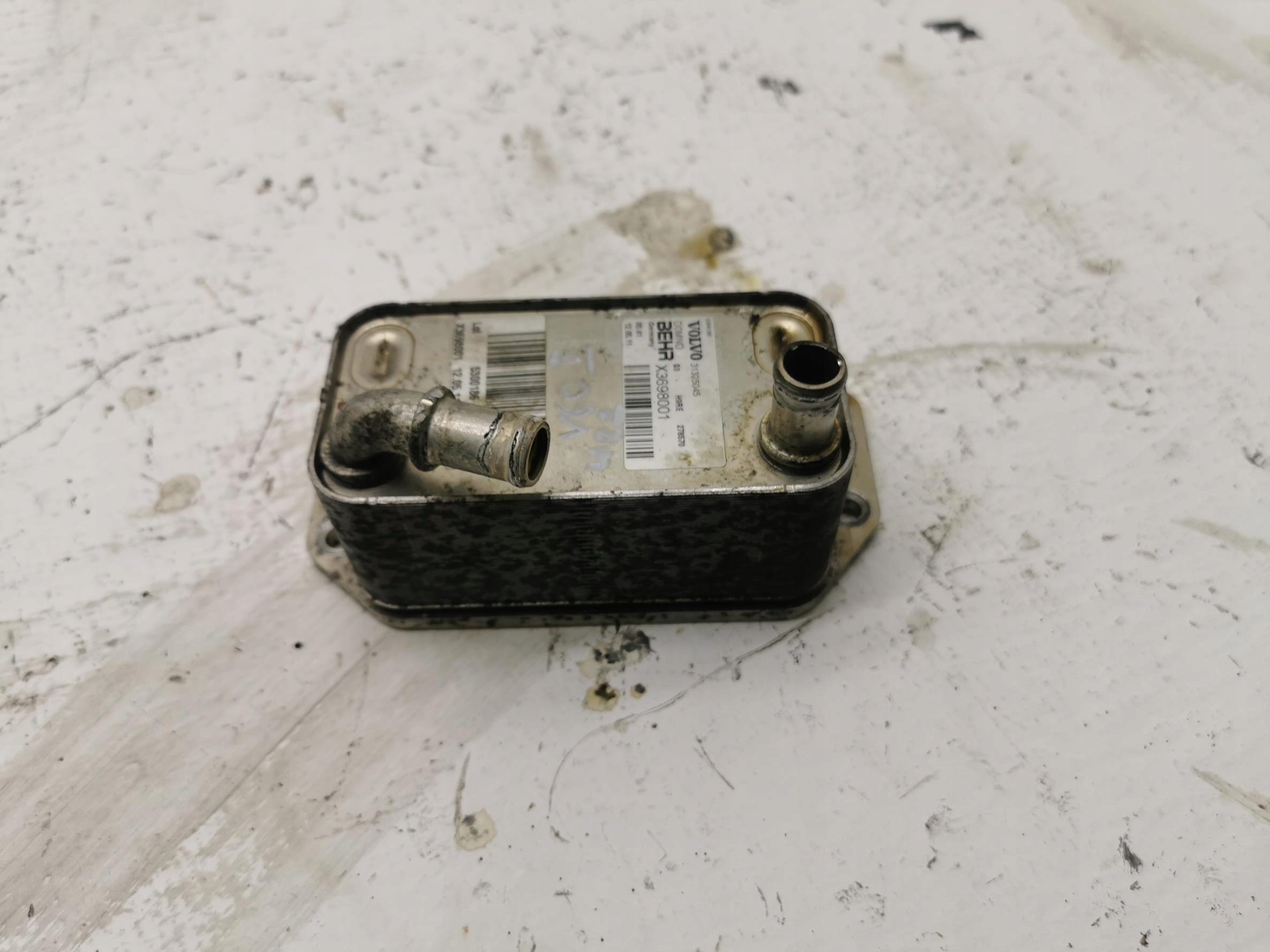 radiatore olio VOLVO V60 e 2.0 D 163KM 31325045