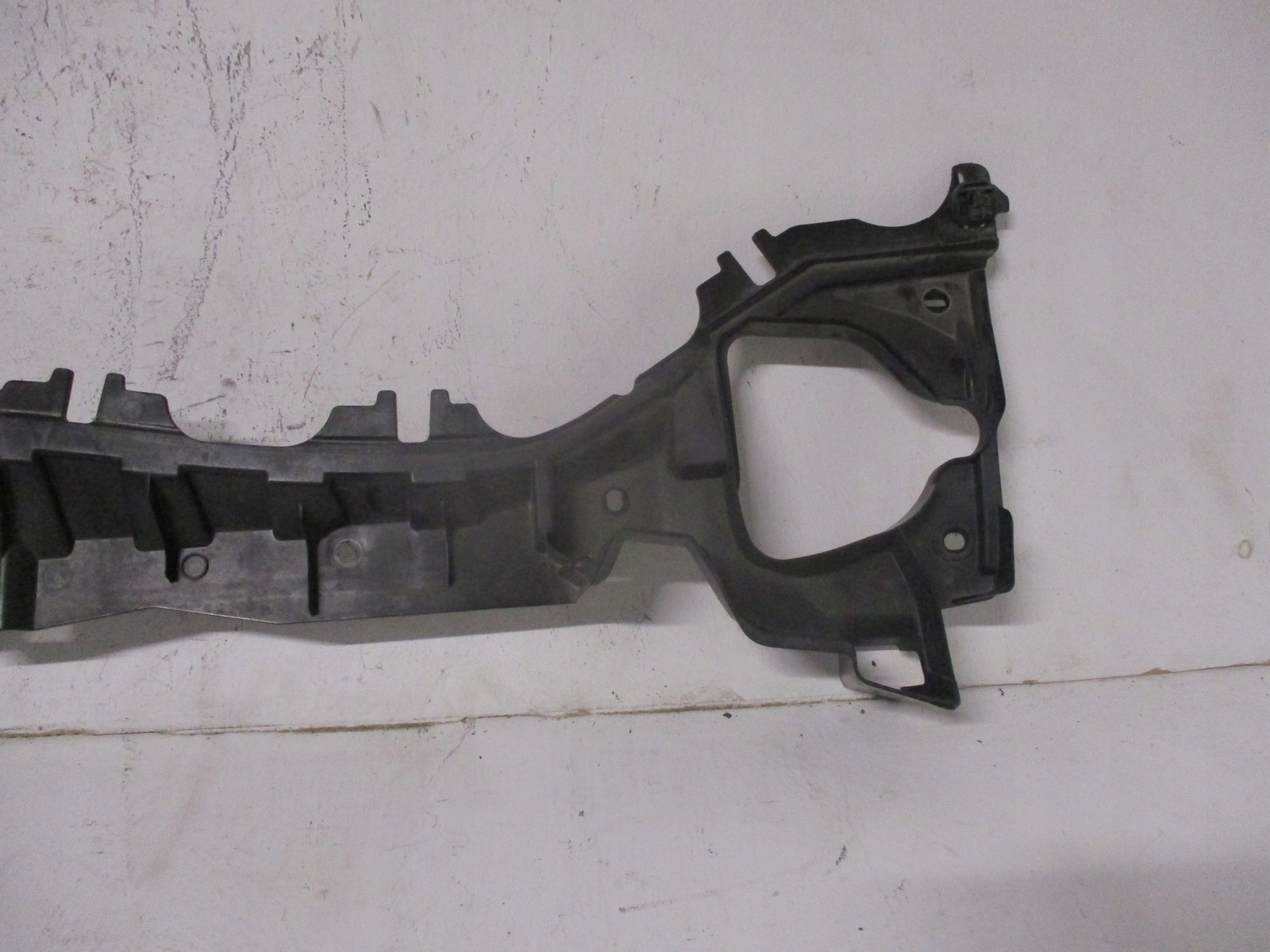 torpedo lower MERCEDES GLB A247 A2478304400
