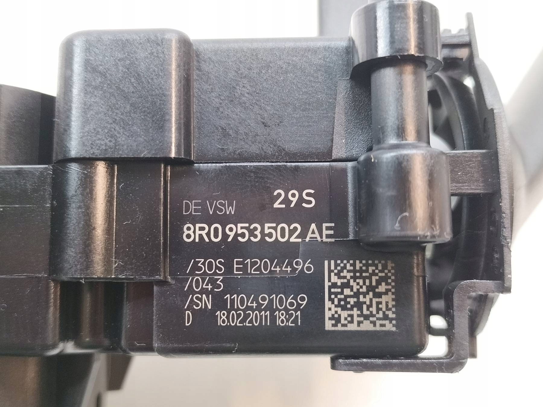 DEVIO LUCI TERGICRISTALLO TERGI 8R0953502AE Audi A4 IV (2008-2015) B8