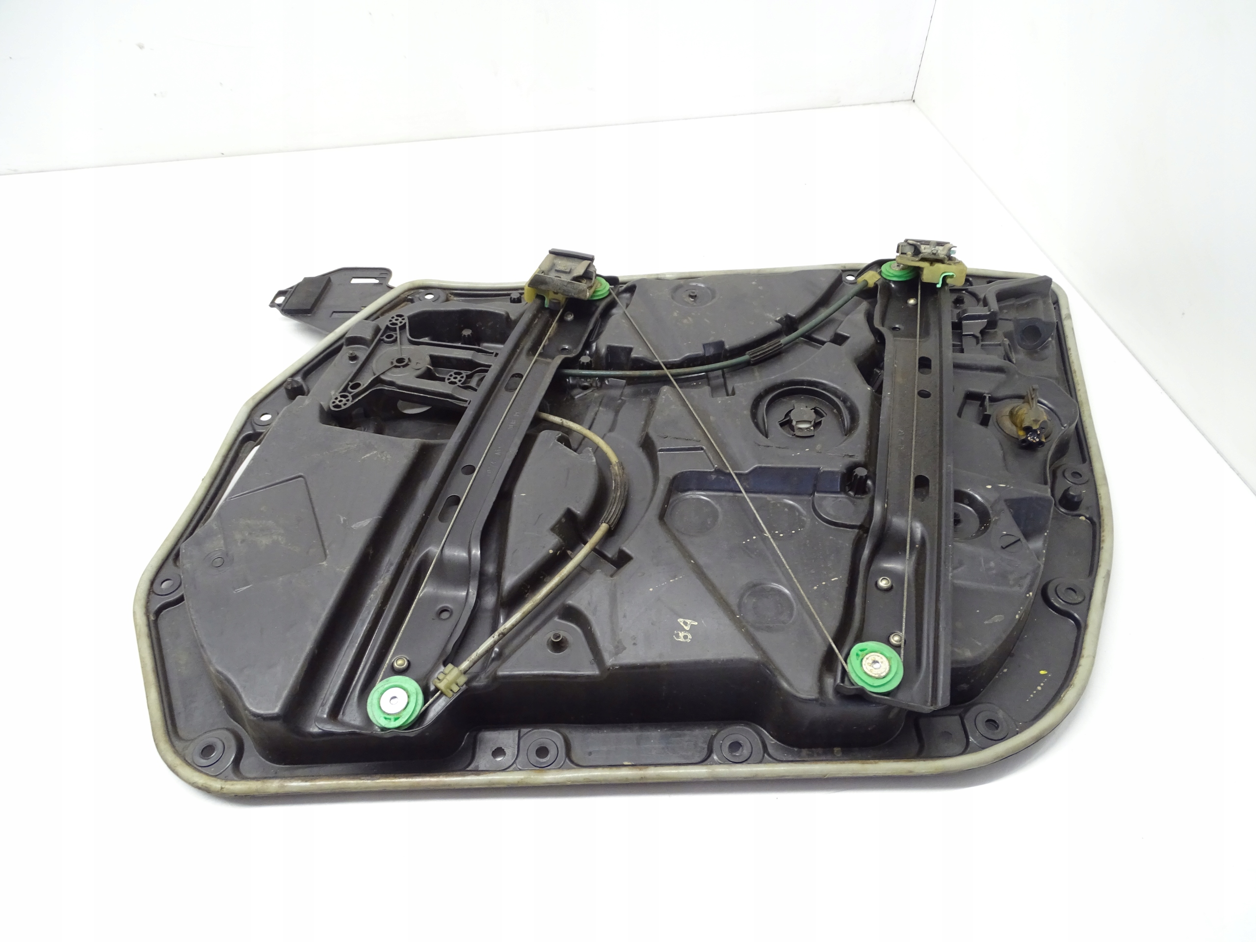 window regulator left front left front MERCEDES W205 A2057226100