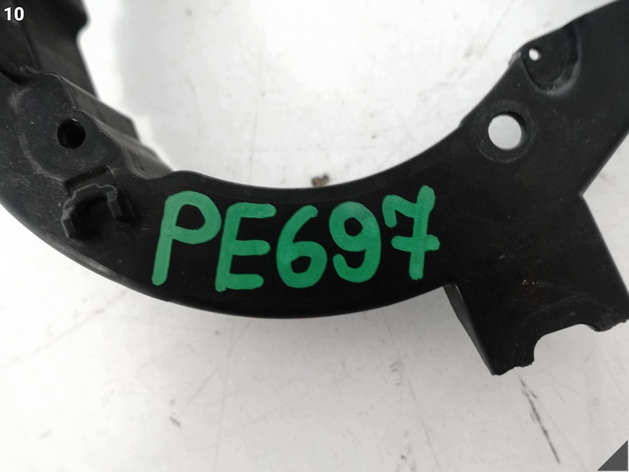 SUZUKI VITARA IV 4 III 3 LY LIFT 18- support holder W bumper front right