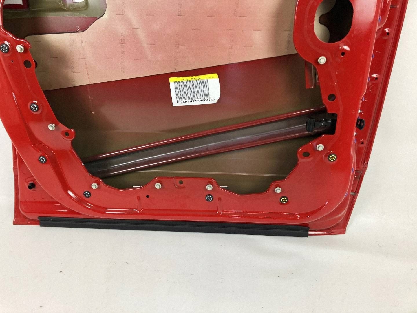Ram 1500 V door left front front driver´s 2019-2024