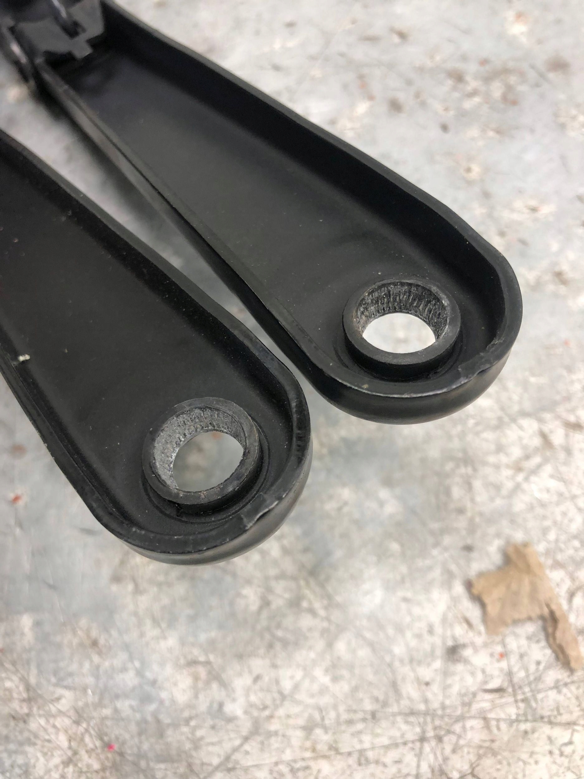 Bracci tergicristallo FORD FIESTA MK7 8A61-17526-AC 8A61-17526-BD