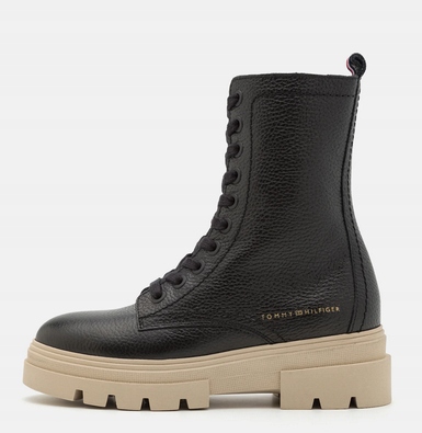 Tommy Hilfiger Kotníkové Boty na platformě, kožené, šněrovací, černé, vel. 39