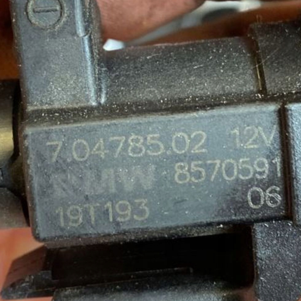 BMW OE 8570591 бачок клапан давления