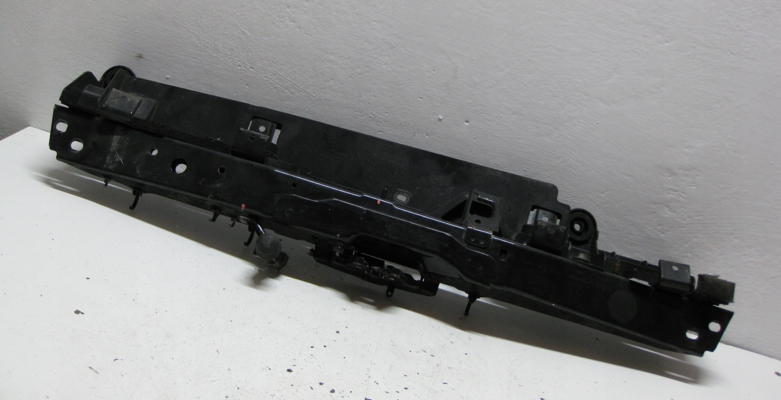 RENAULT KADJAR 1.6 DCI 15R wall support front