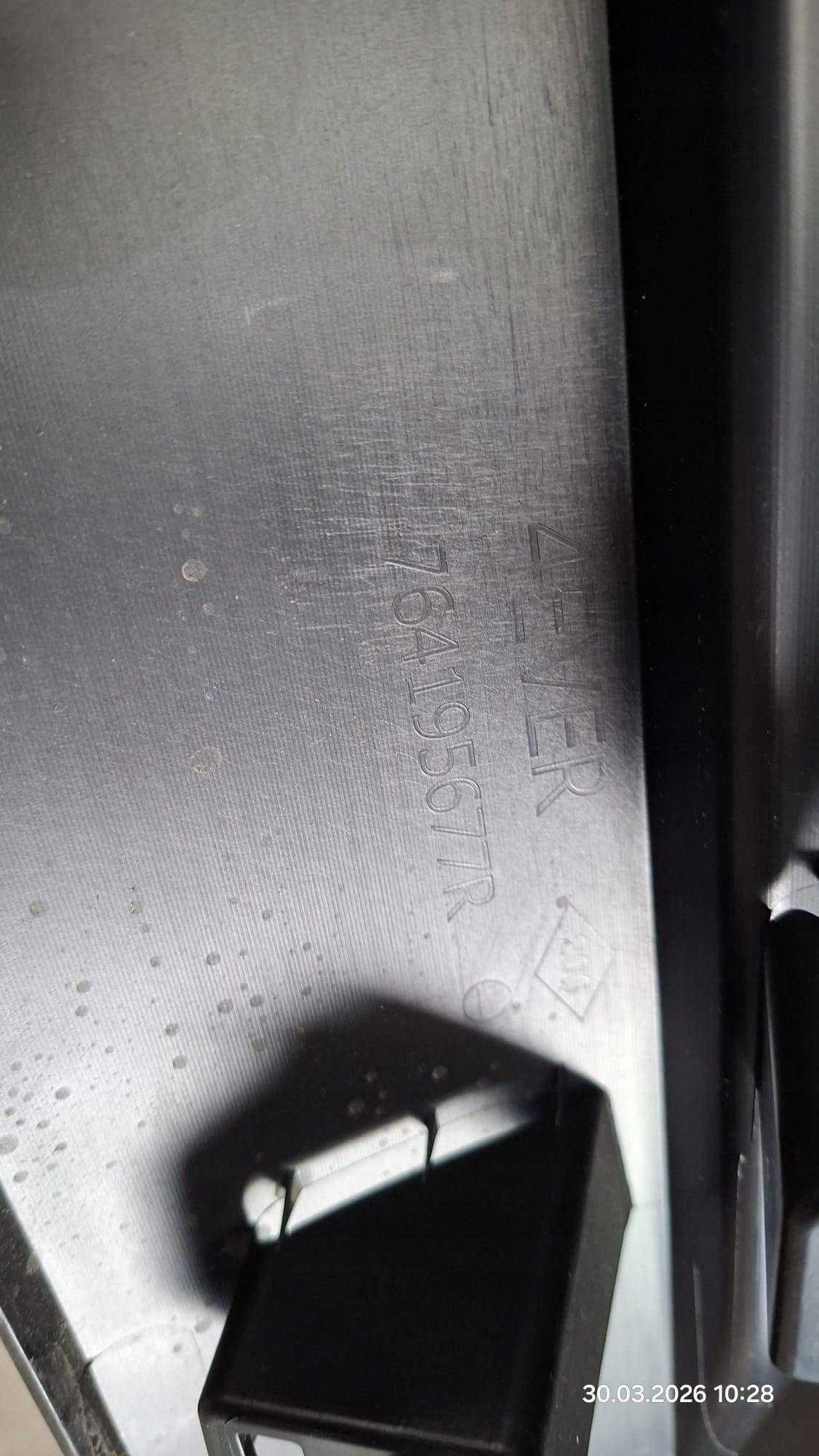 moulding threshold side left side Renault 4 764195677R