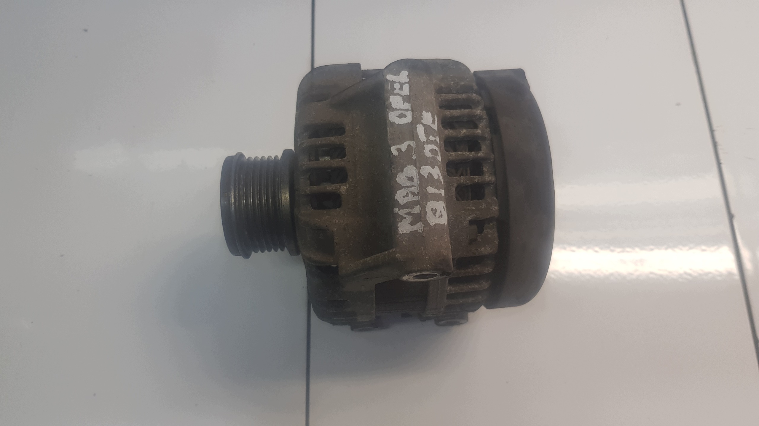 OPEL CORSA 1.3 CDTI B13DTE alternator 0126312012 39007364