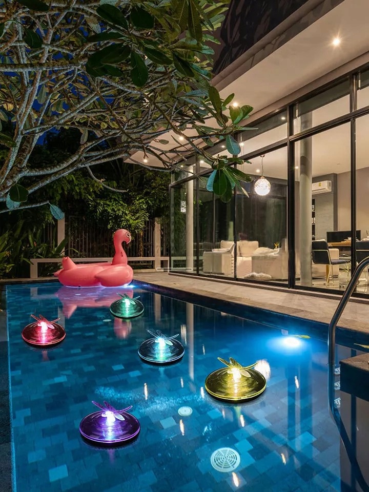 LAMPA SOLARNA PŁYWAJĄCA DO BASENU OCZKA JACUZZI OGRODU 7 KOLORÓW LED RGB EAN (GTIN) 5900410995215