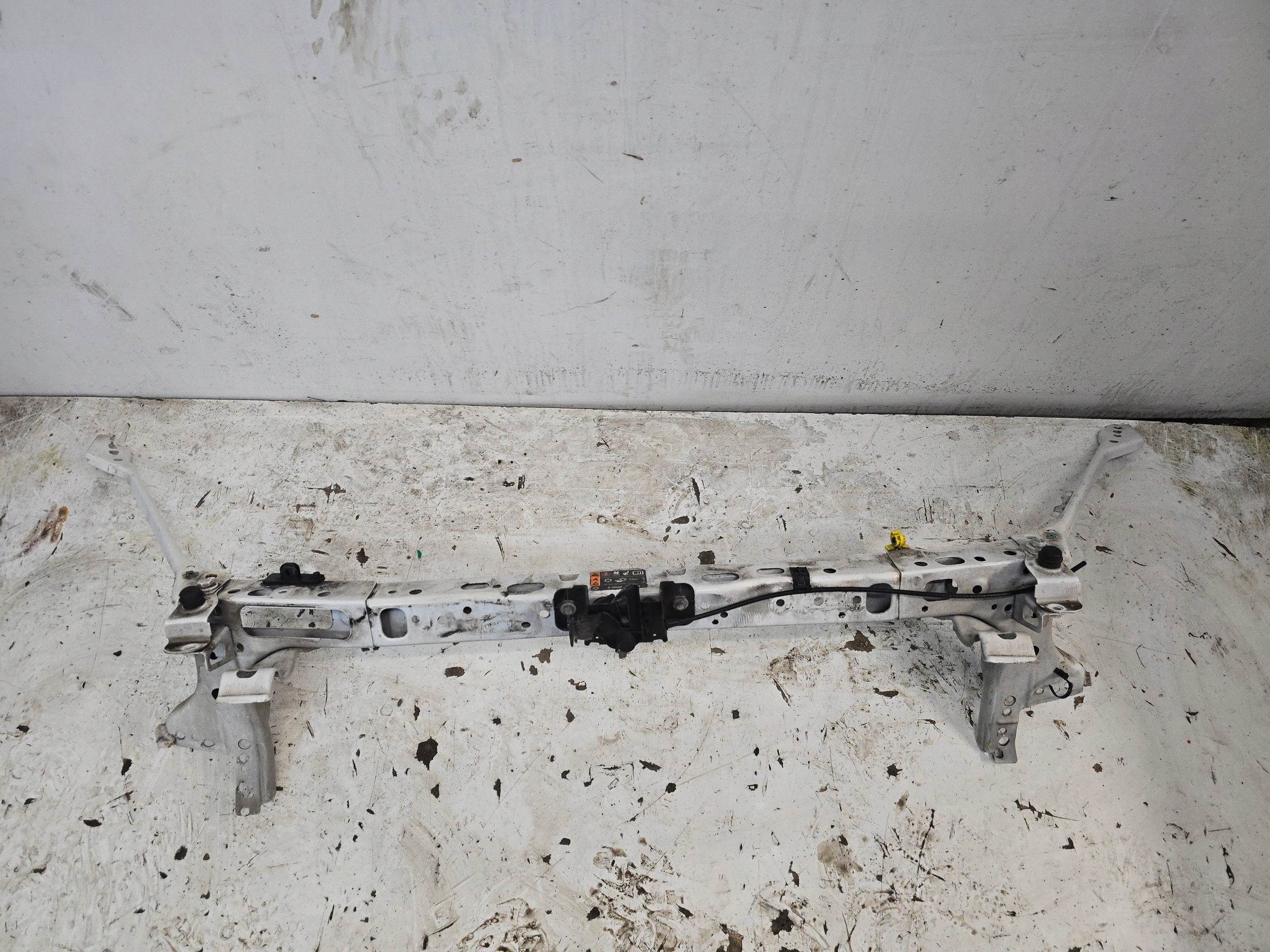 OPEL ASTRA K 5 V support panel for radiators upper pillar front Z40R BIALE