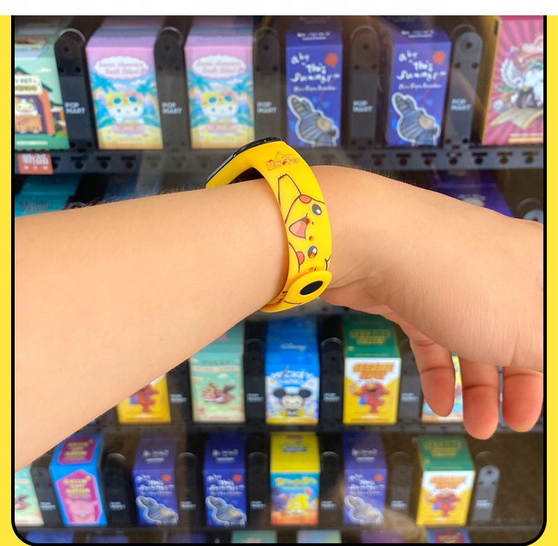Zegarek POKEMON Smartwatch Dziecięcy PIKACHU LED Marka Inna marka