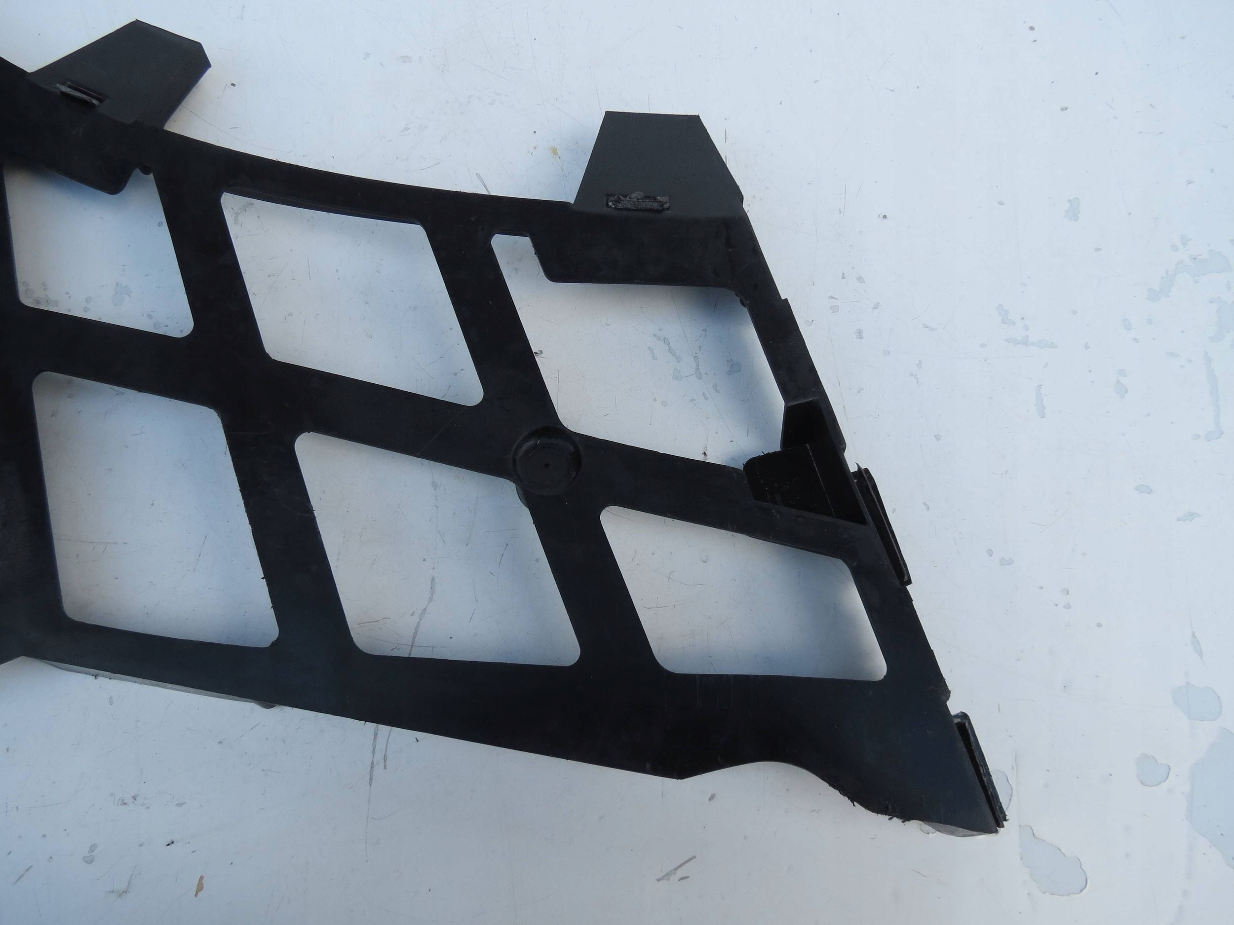 Support montage pare-chocs PORSCHE CAYENNE 4.8 V8 7L5807378