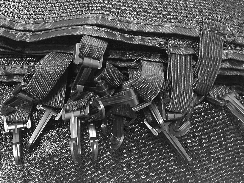 ZEWNĘTRZNA SIATKA do trampoliny 10FT 304 cm 8 tuneli ŻYŁKOWA Średnica trampoliny 305-305 cm