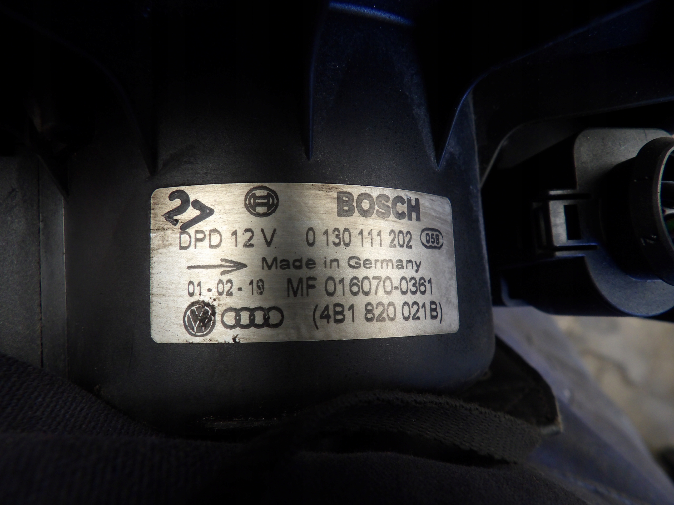 Audi A6 C5 quatro Lüfter heizung 0130111202