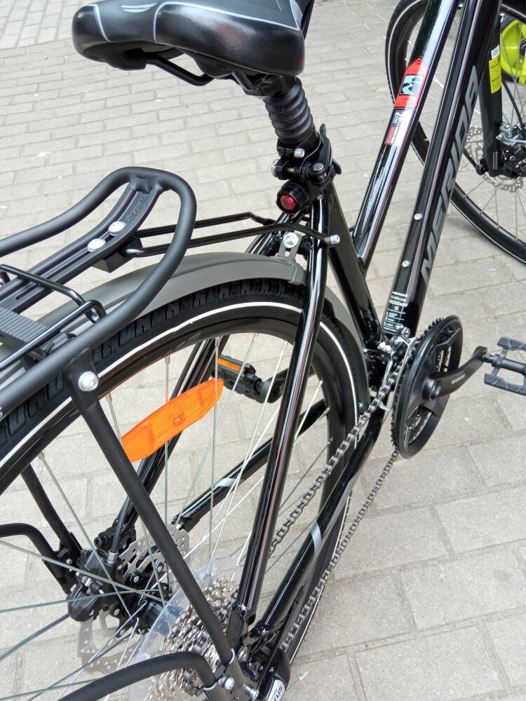 BAGAŻNIK ROWEROWY KELLYS CONVOY NA TARCZE 26-28'' Materiał dominujący aluminium
