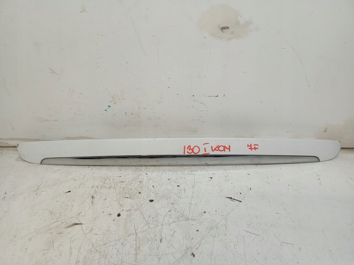 HYUNDAI I30 LISTWA BLENDA KLAPY TYL 2007 11R