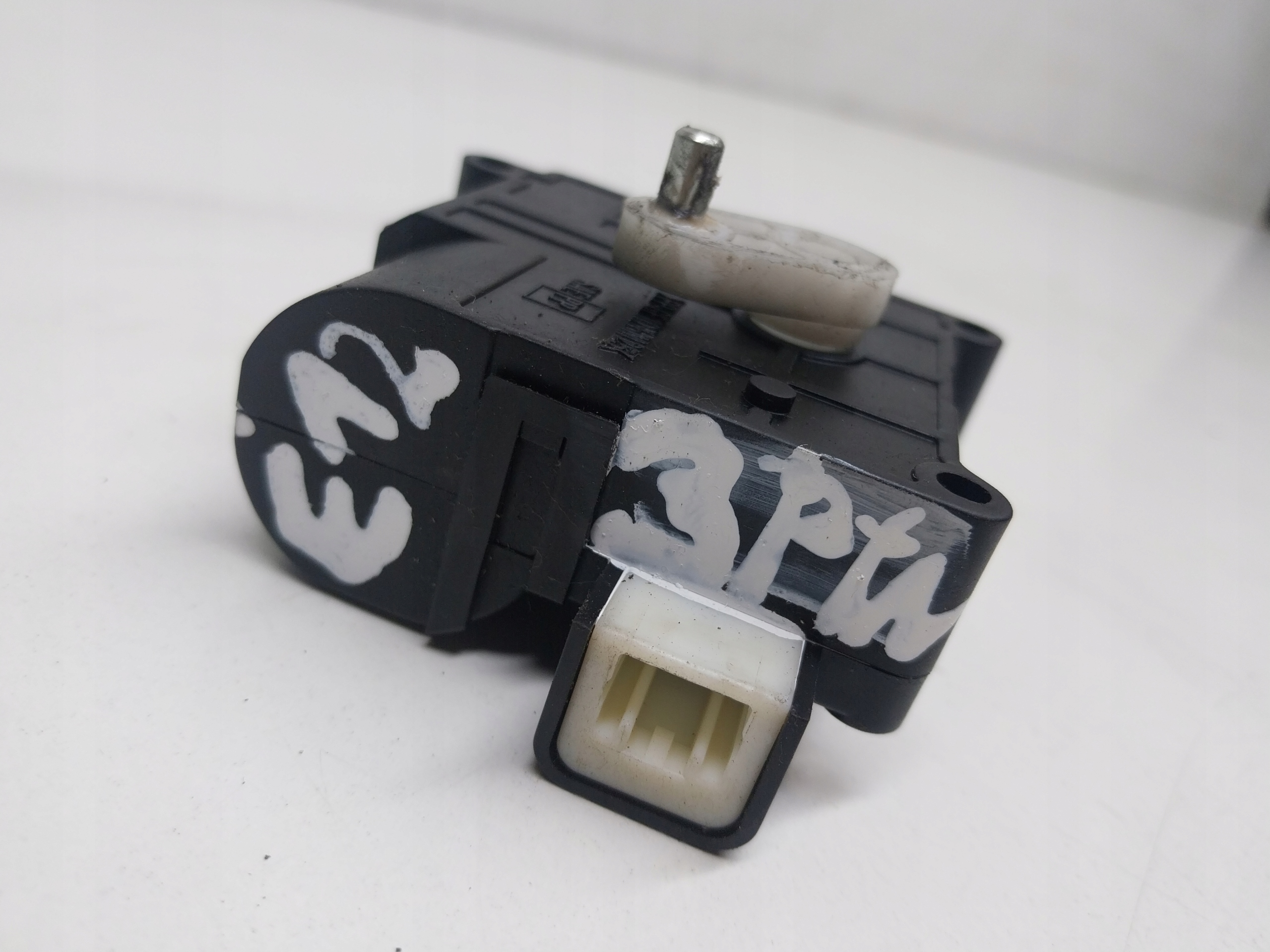 Micro moteur Bloc de chauffage complet TOYOTA COROLLA E12 113800-2051