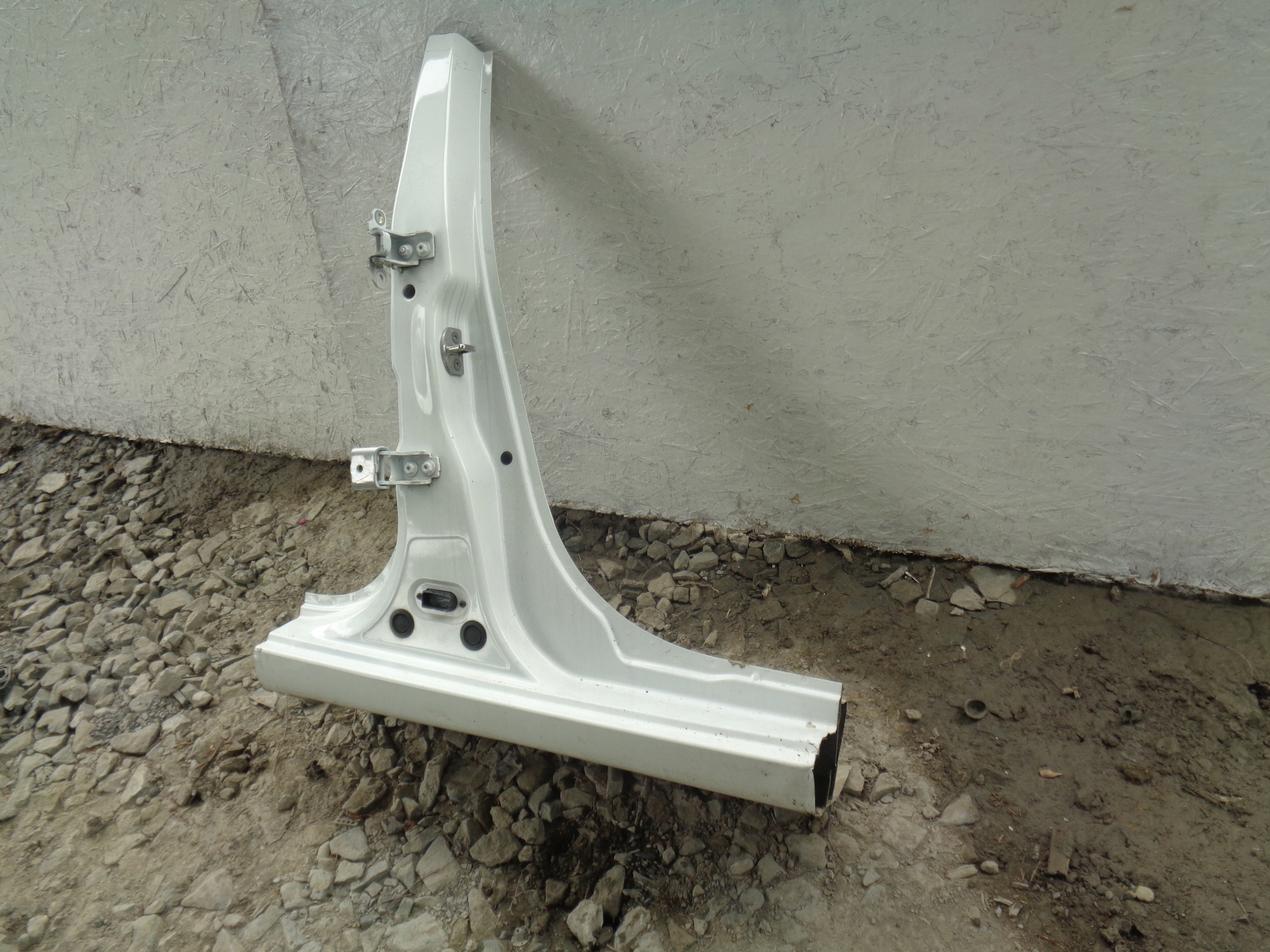 SKODA FABIA III 3 threshold pillar central right 14-21r