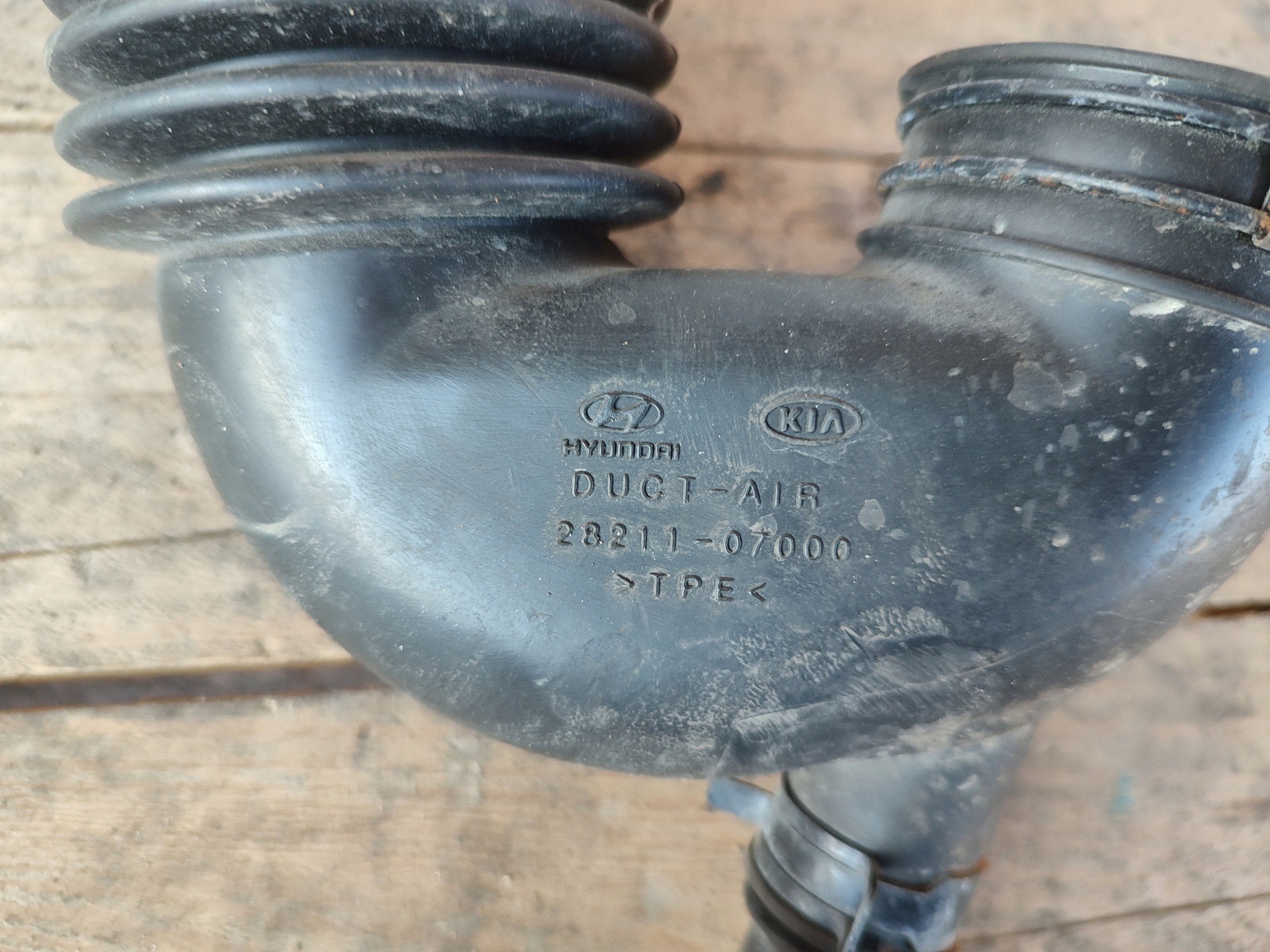 pipe air hose KIA PICANTO and 28211-07000