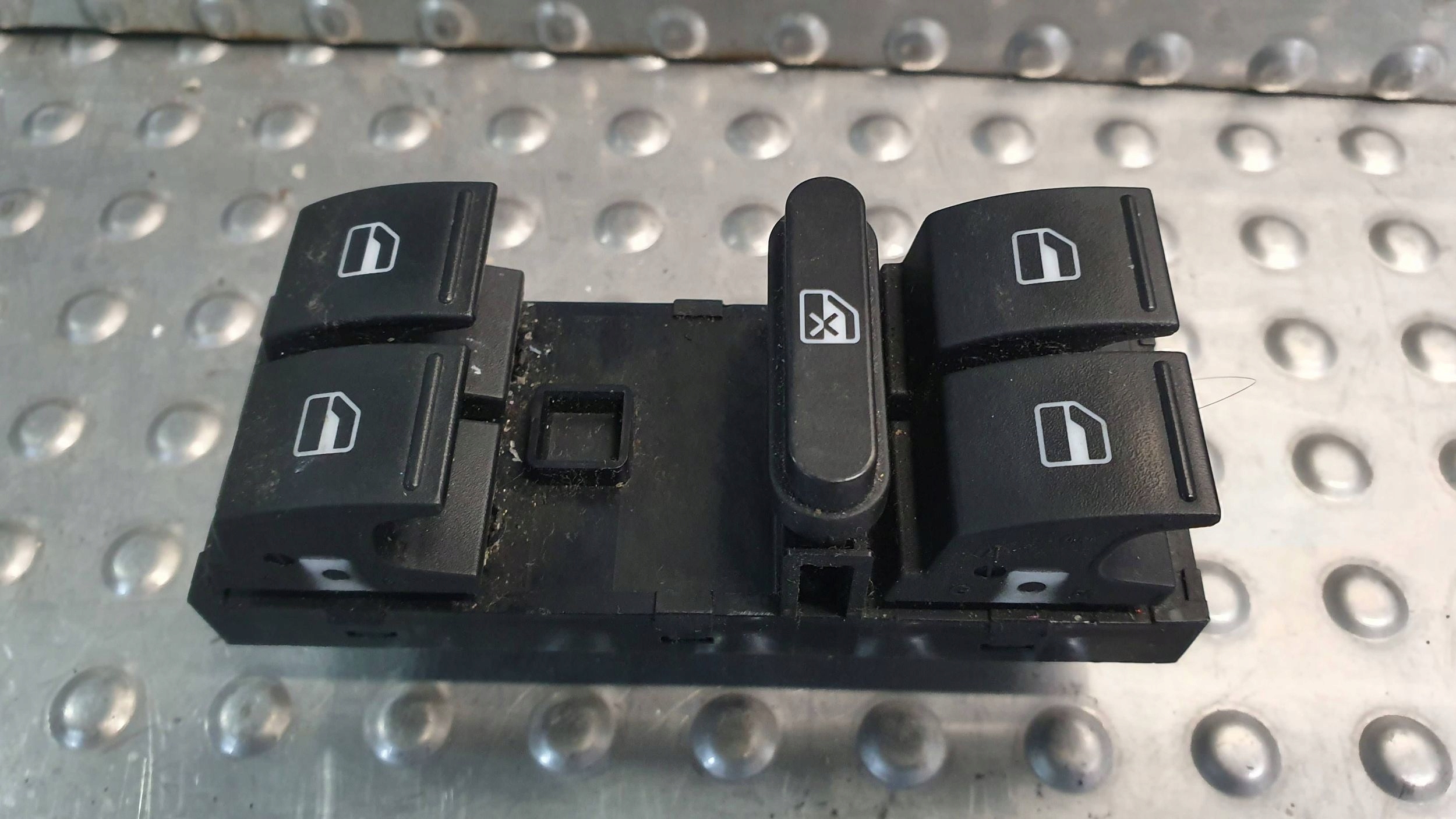 PANEL window control switch left front VW GOLF V JETTA 03- 1K4959857A