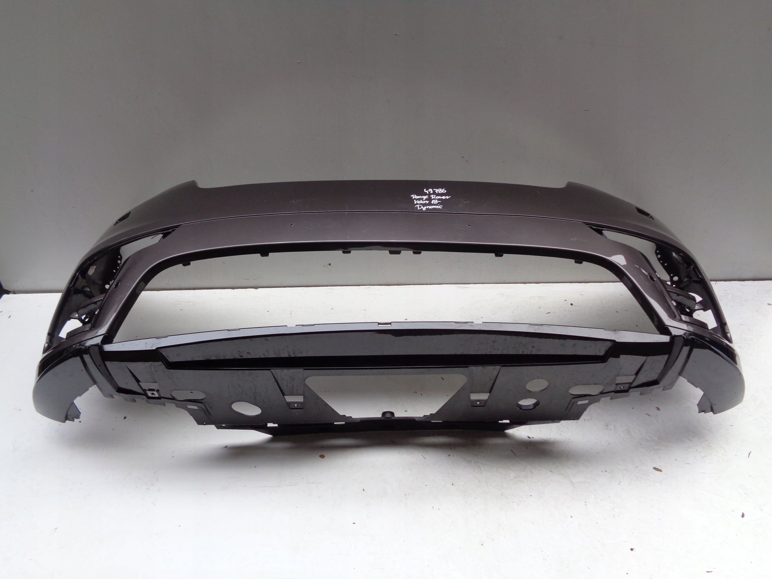 front bumper RANGE ROVER VELAR 18- DYNAMIC NR 49786