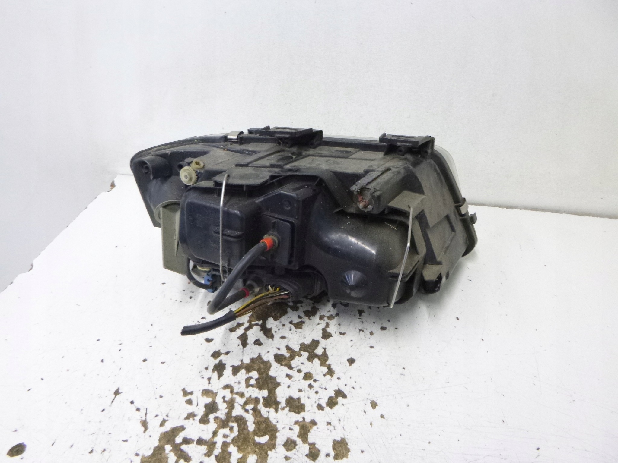 Reflektor left Xenon Ksenon Audi A6 C5 Lift 2001-2004 5DV007760-15
