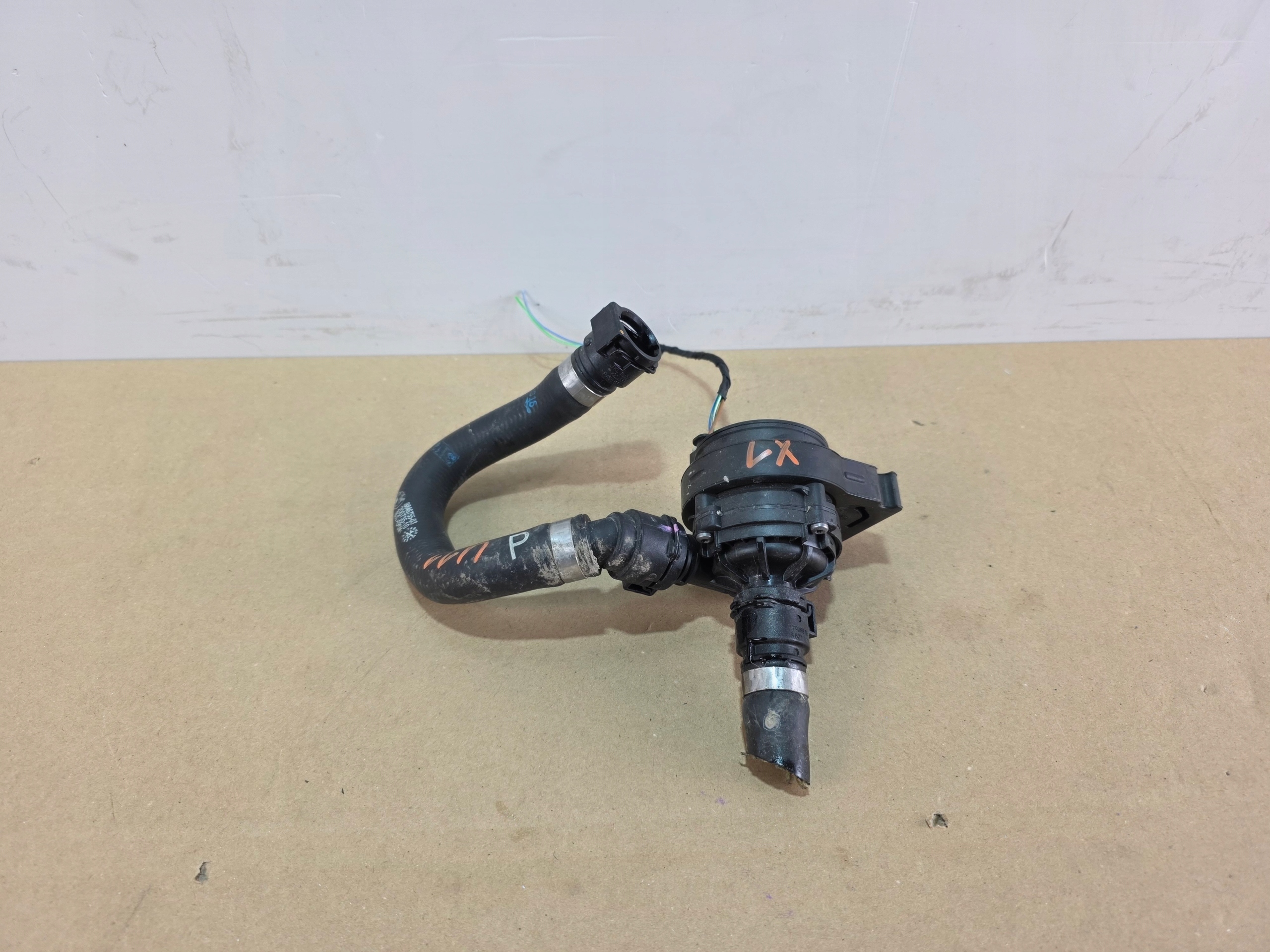 pumpa crijevo vode BMW X1 U11 8846755 5A020E0