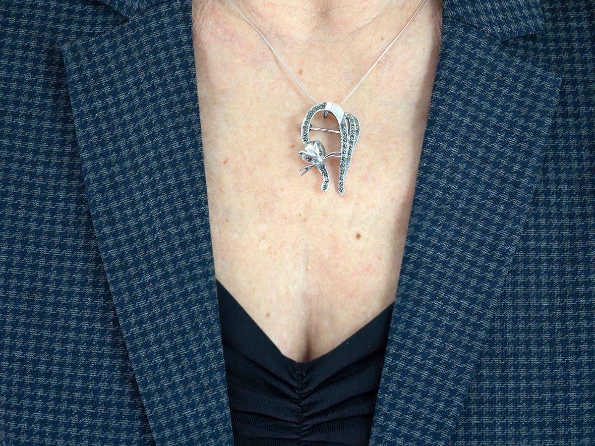 VERSIL broszka wisior kot markazyt masa SREBRO 925 Waga 6.61 g