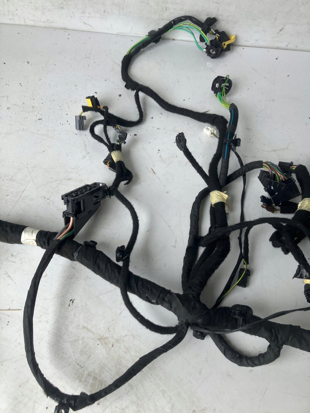 Câblage Câblage Console PEUGEOT 308 T9 9807862480
