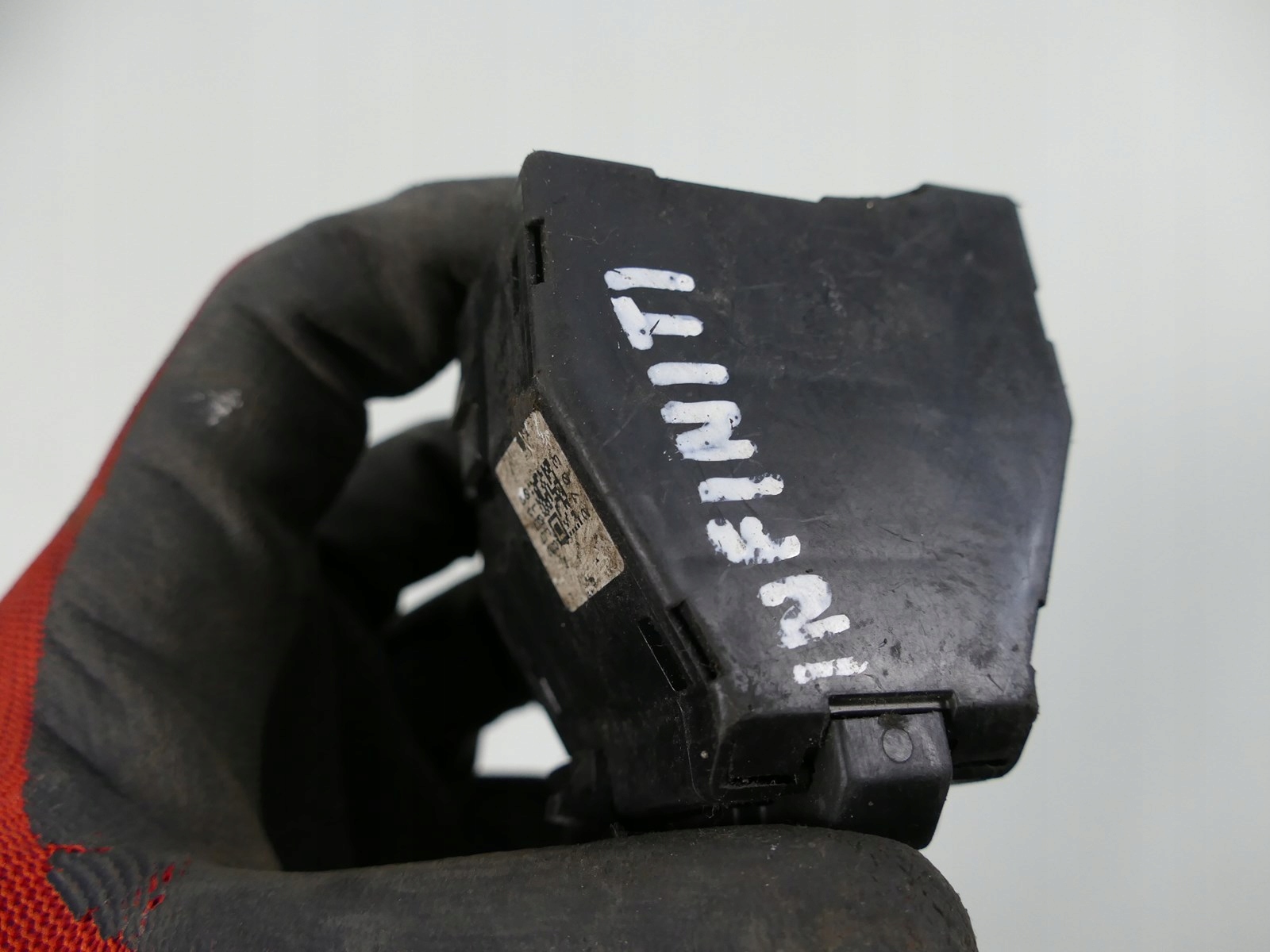 INFINITI G35 light switch of indicators