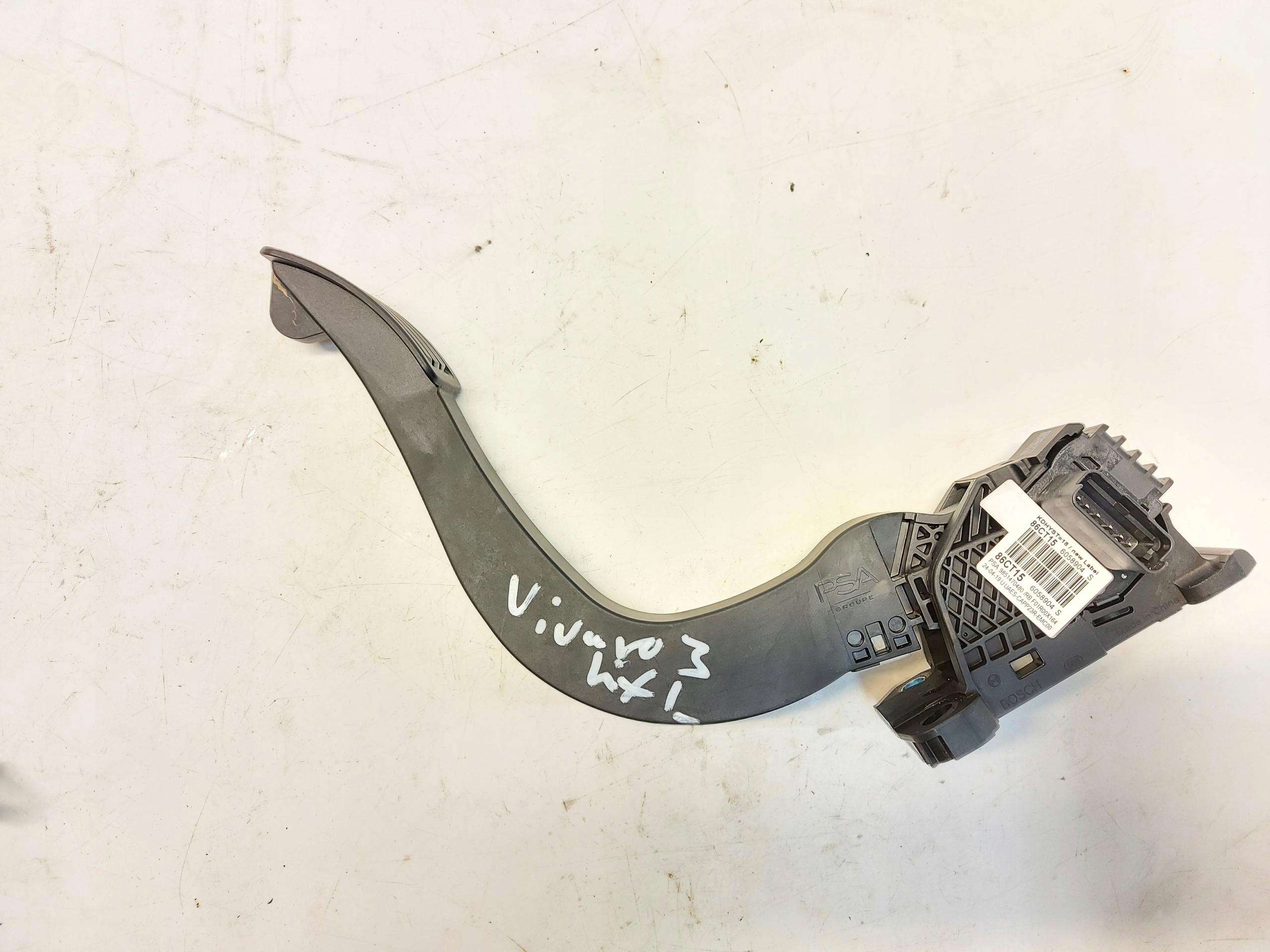 PSA Vivaro Jumpy Expert Proace 2024r accelerator pedal