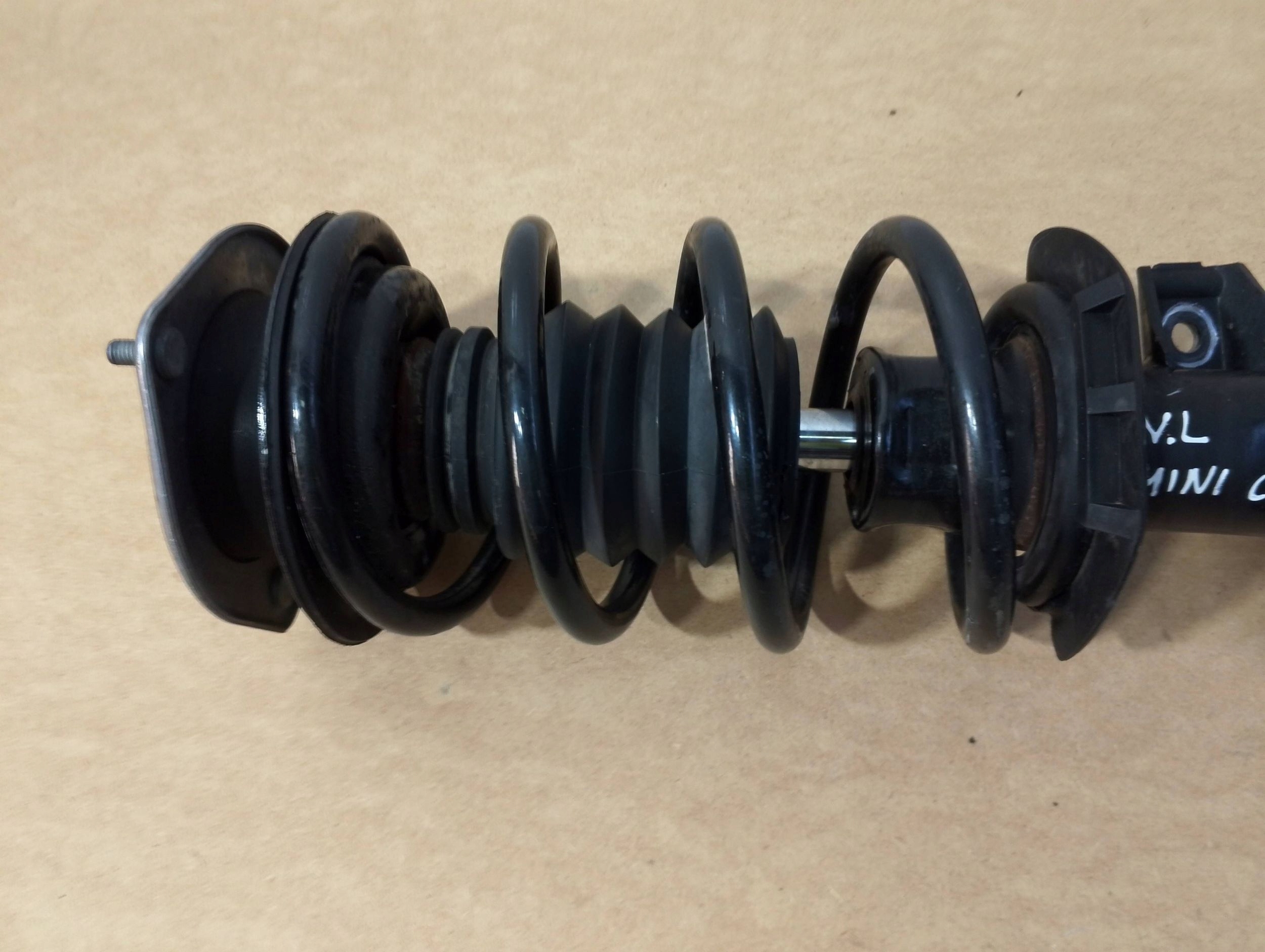 Mini Cooper Countryman R60 shock absorber front left 14941510 (F549)