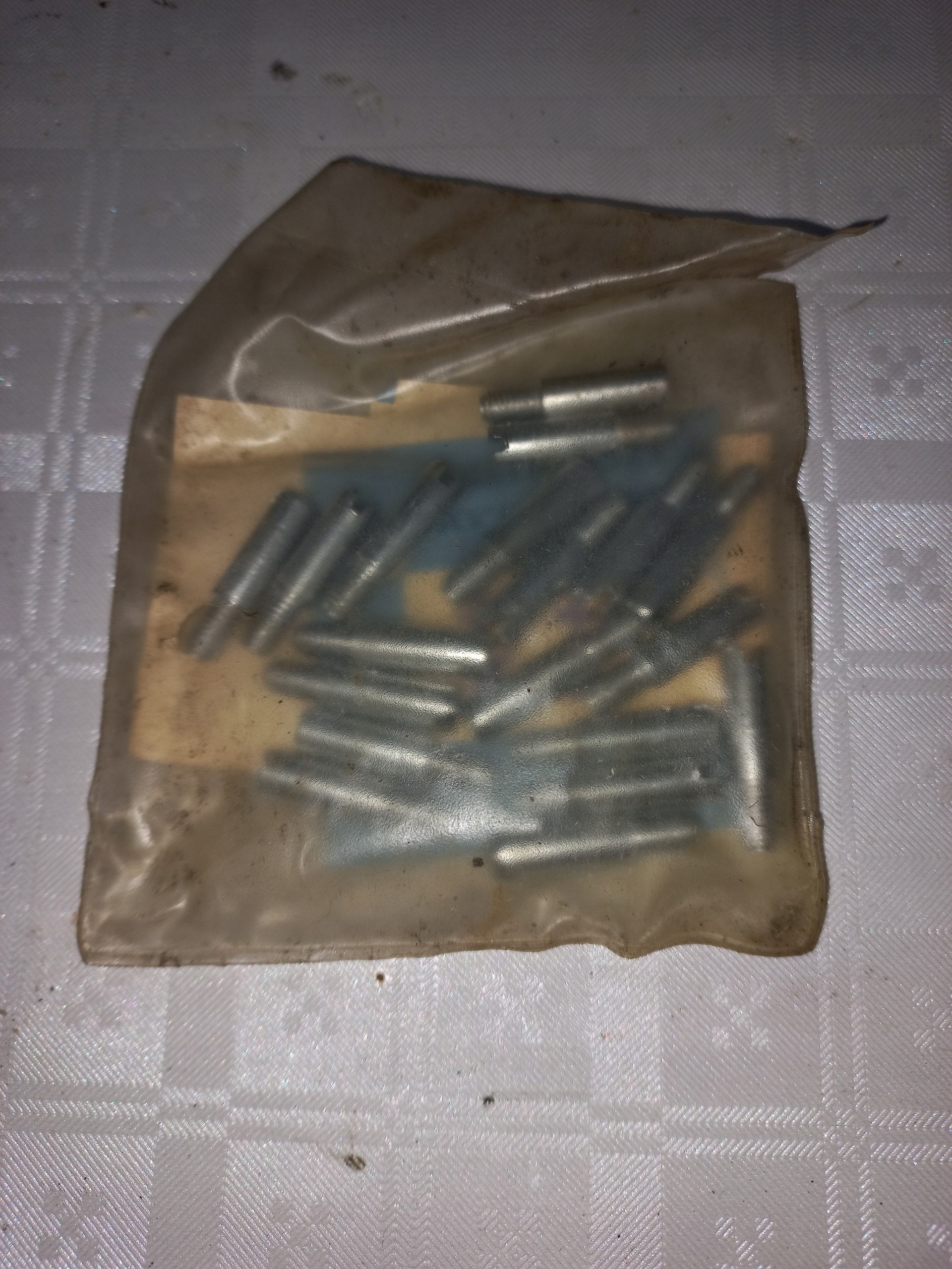 ŚRUBA MANETKI ROMET KOMAR SZTYWNIAK CZĘŚCI MOTORYNKA M1 POLO PEGAZ