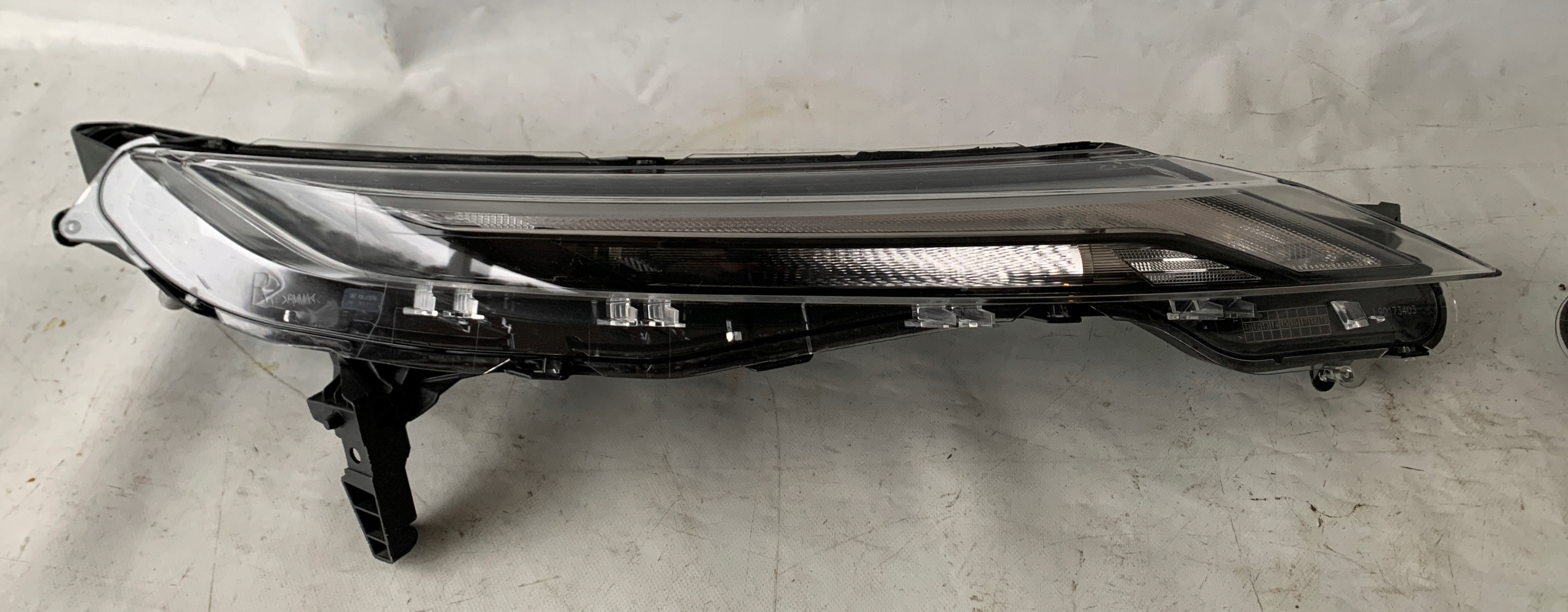 light right left front NISSAN JUKE II 19- LED