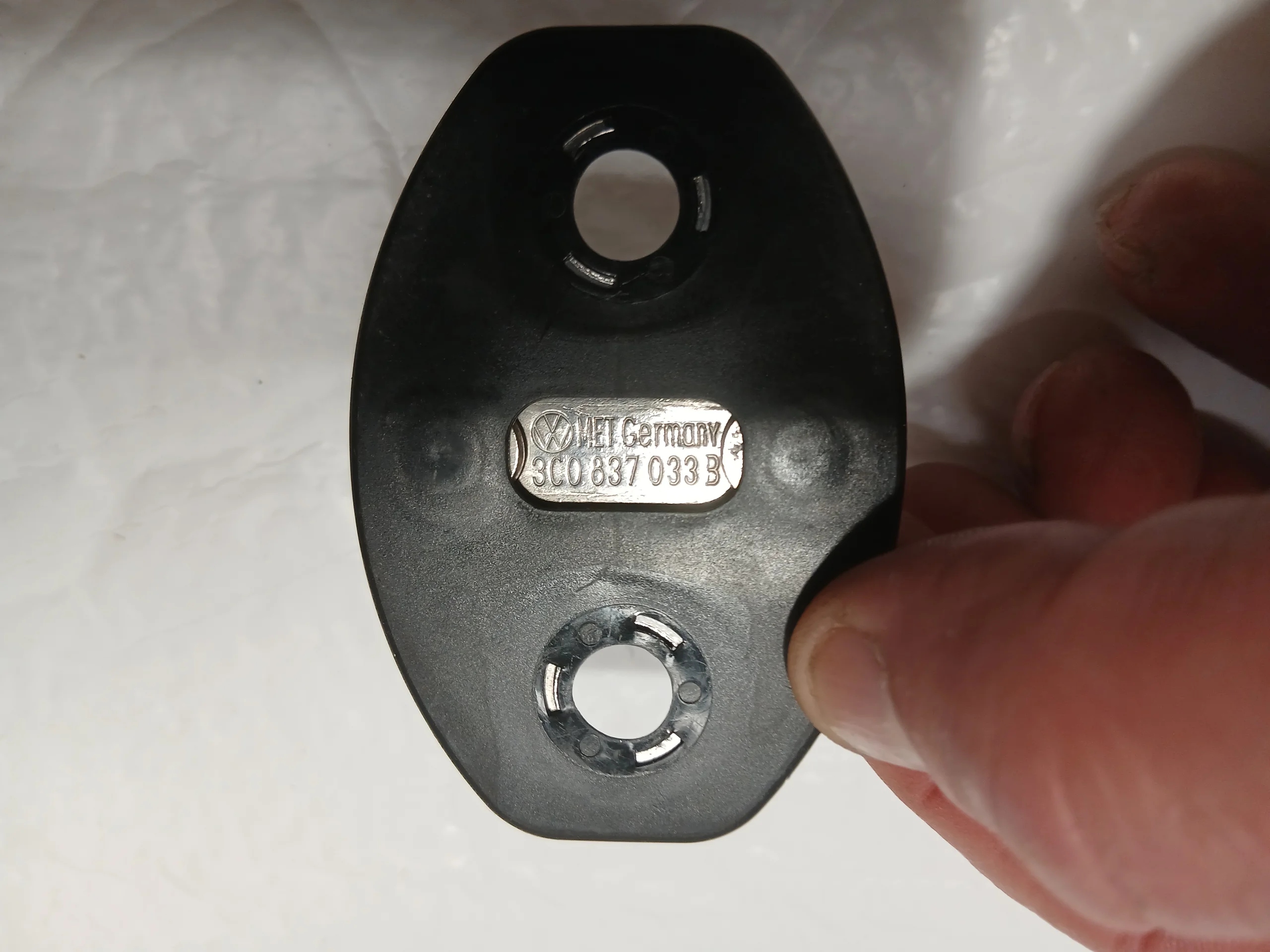 AUDI A4 B9 LIFT RYGIEL Schloß Tür 3C0837033B